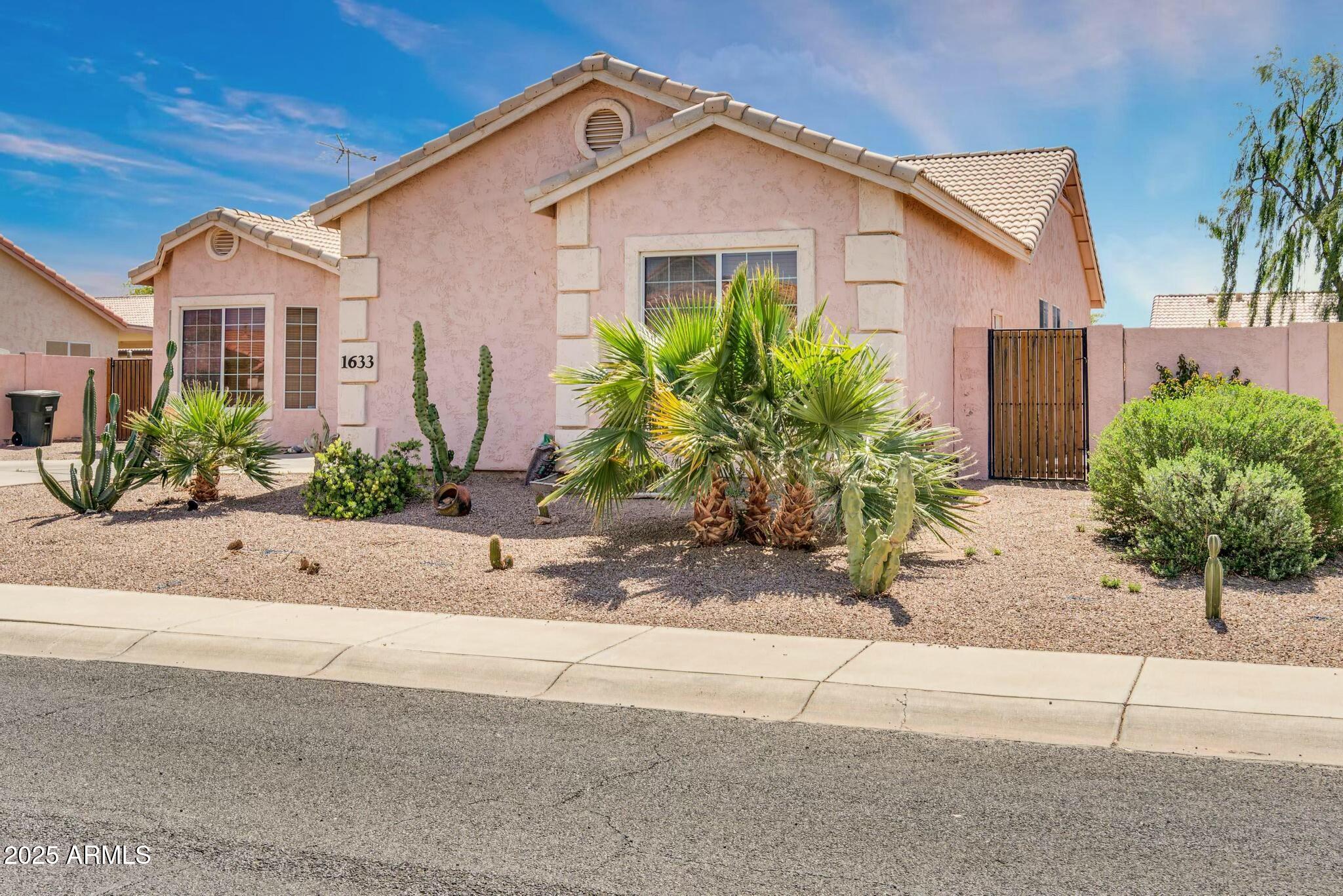 Search Homes 2 1633 E JASMINE Street