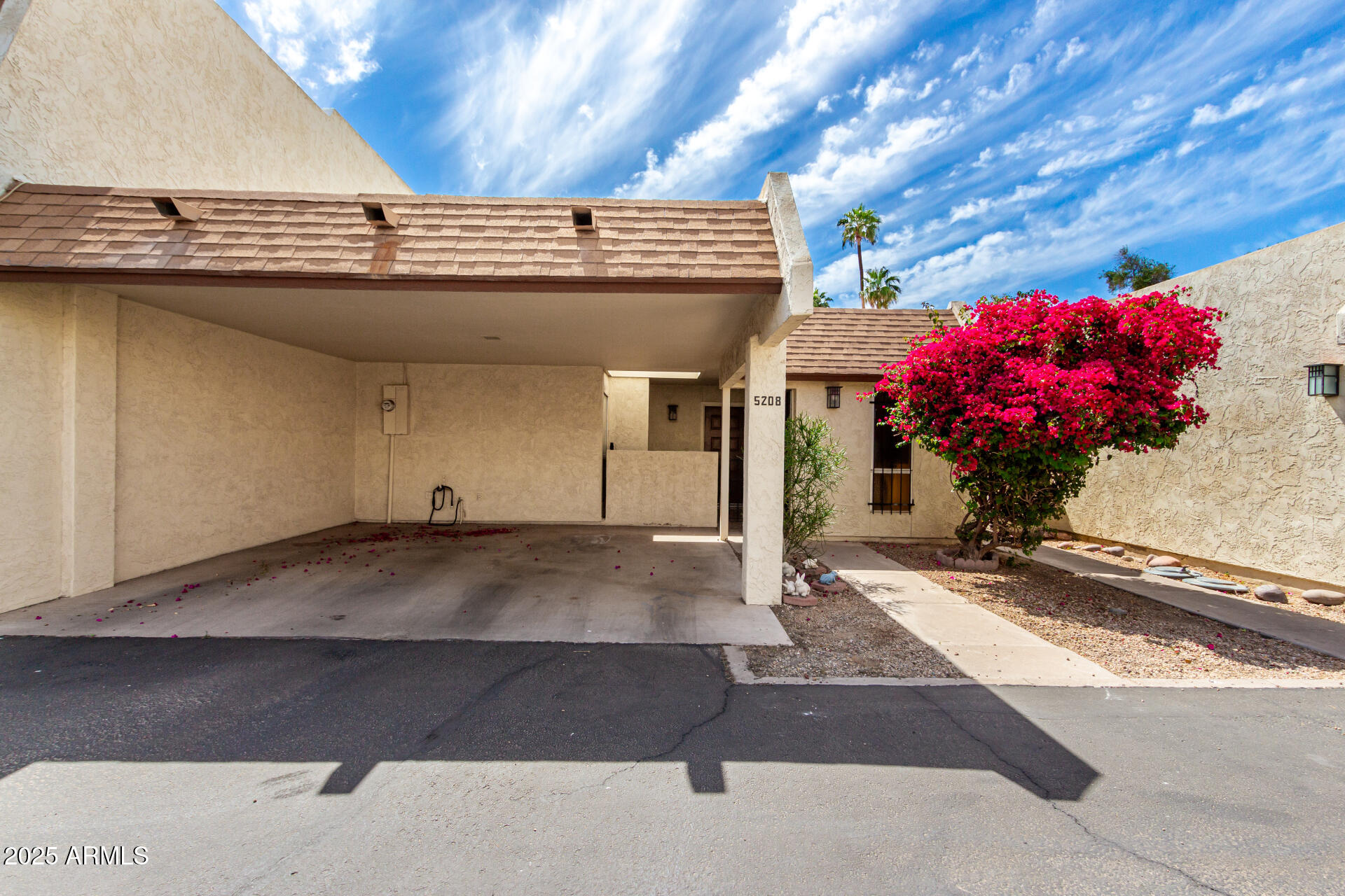 5208 S DEBORAH Drive