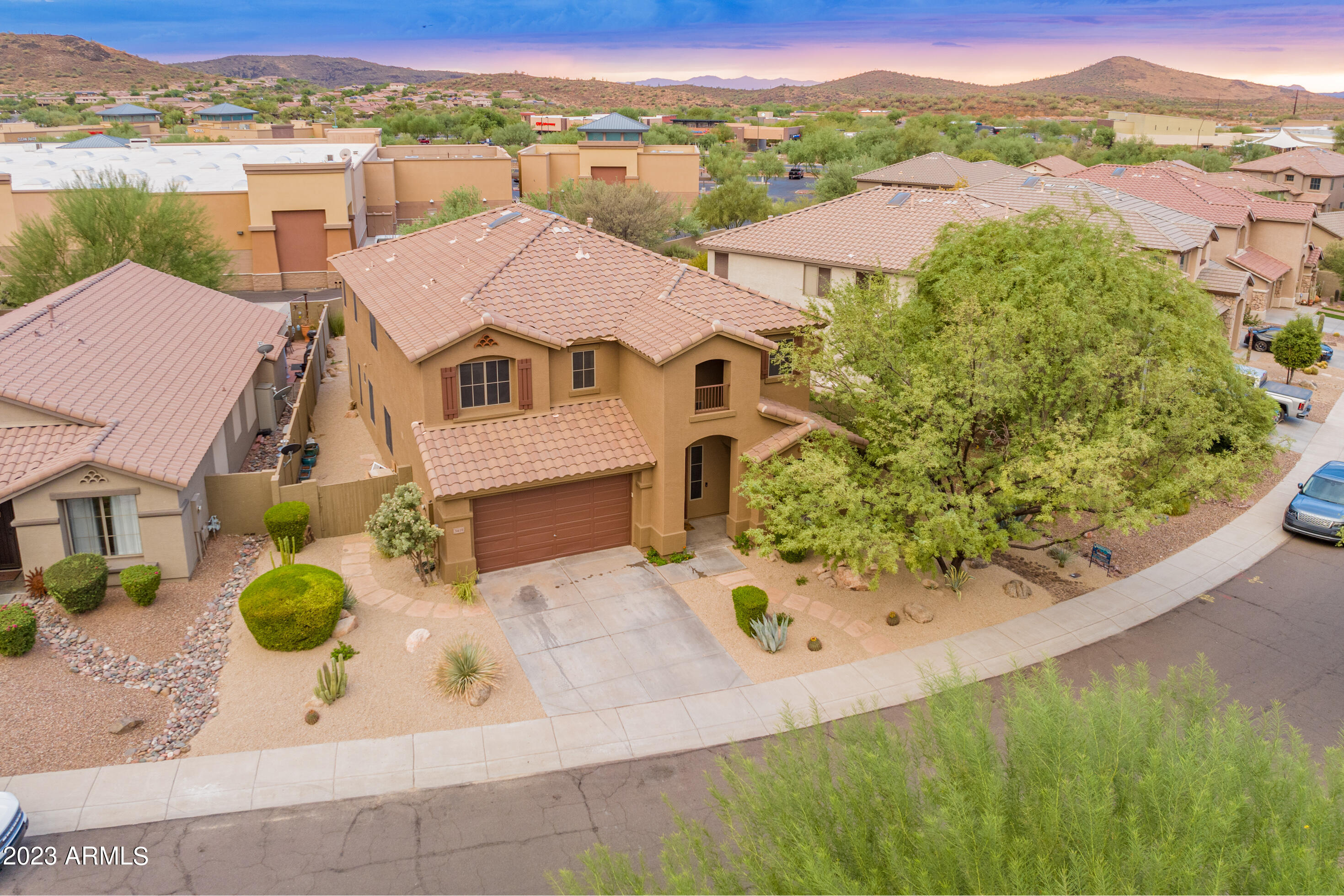ANTHEM Parkside - Residential
