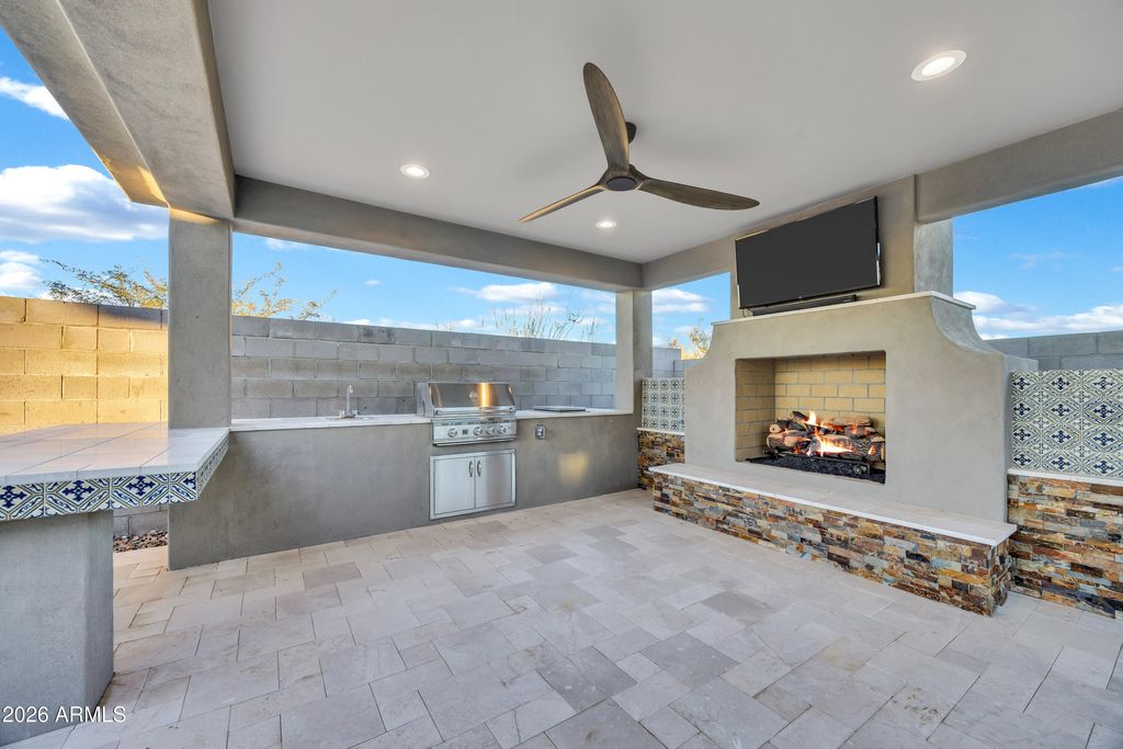 Photo of 8396 E Granite Pass Road, Scottsdale, AZ 85266 (MLS # 6970138)