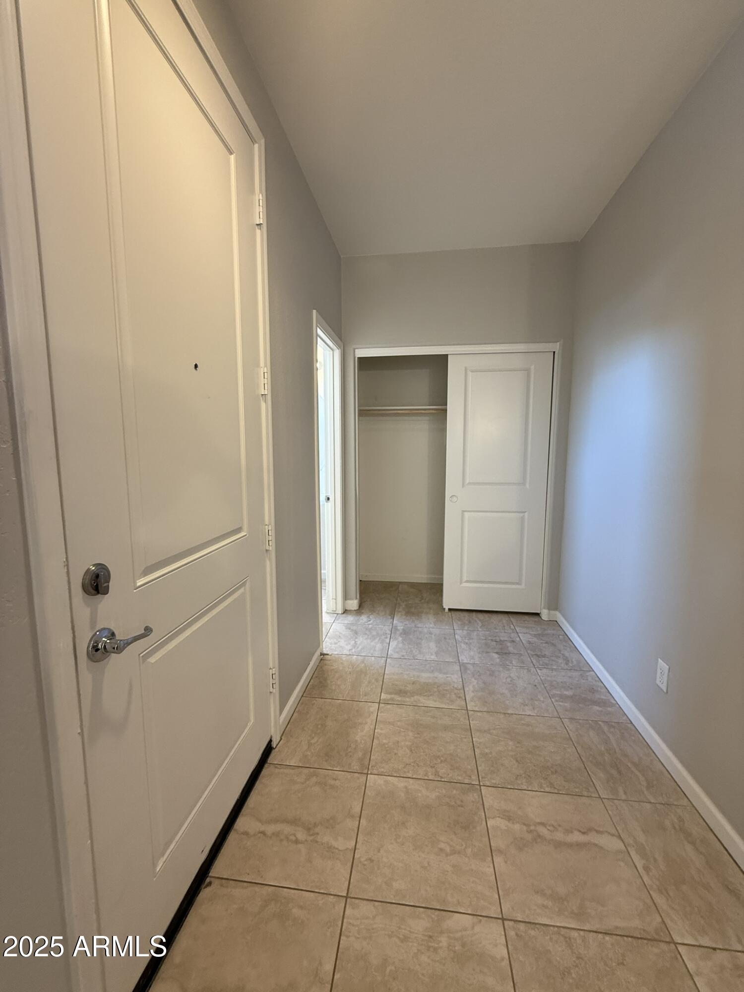 1724 W POLLACK Street