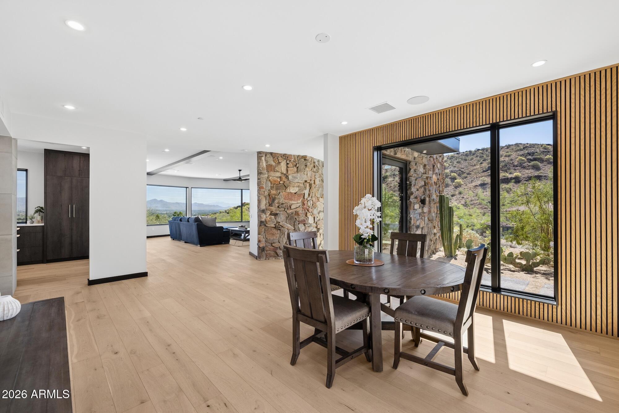 SUNSET HILLS LOT 1-20 & TR C - Residential