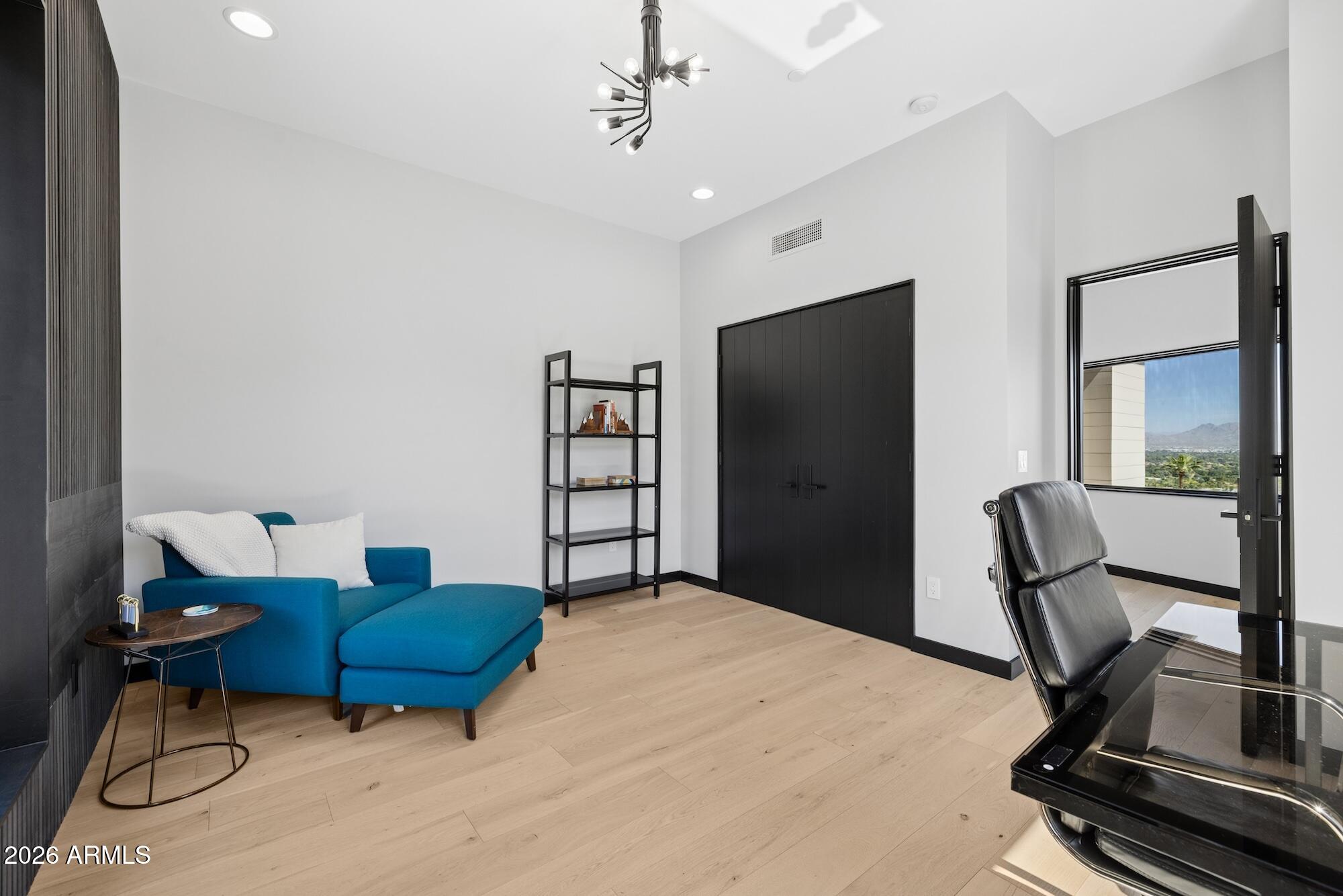 SUNSET HILLS LOT 1-20 & TR C - Residential