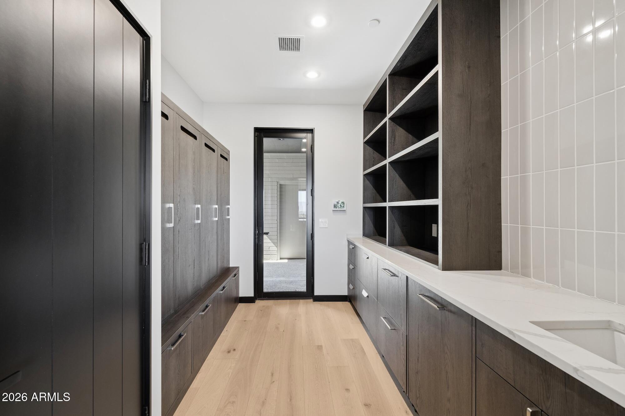 SUNSET HILLS LOT 1-20 & TR C - Residential
