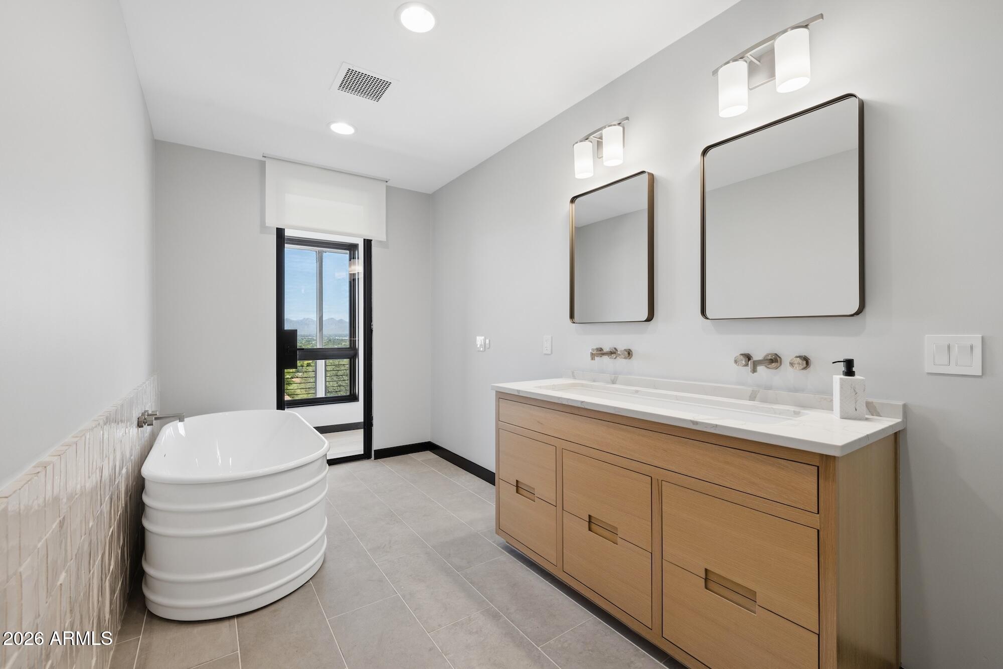 SUNSET HILLS LOT 1-20 & TR C - Residential