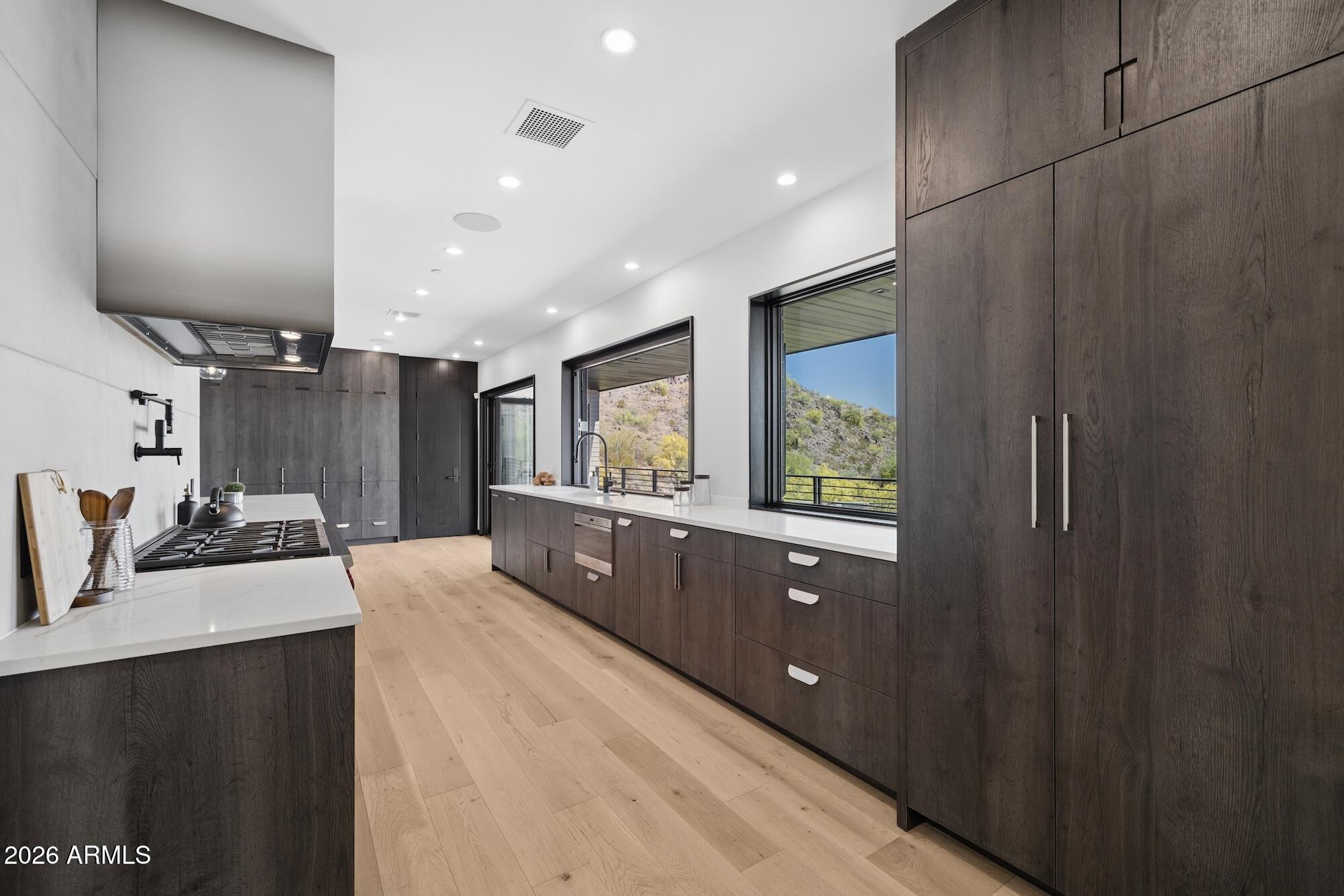 SUNSET HILLS LOT 1-20 & TR C - Residential