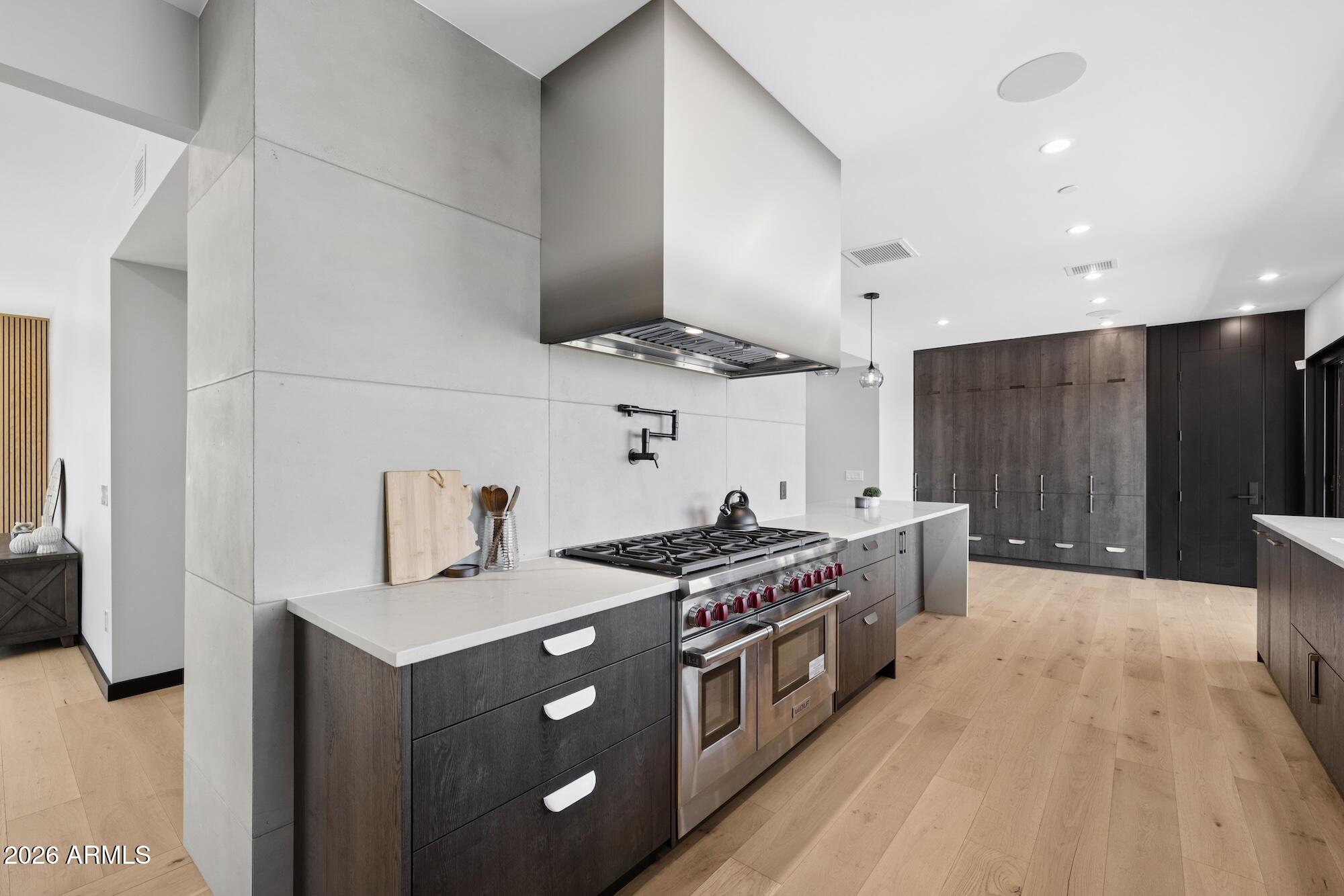 SUNSET HILLS LOT 1-20 & TR C - Residential