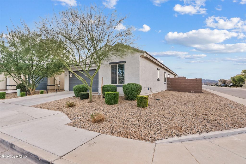 Photo of 43833 W Acacia Avenue, Maricopa, AZ 85138 (MLS # 6975056)
