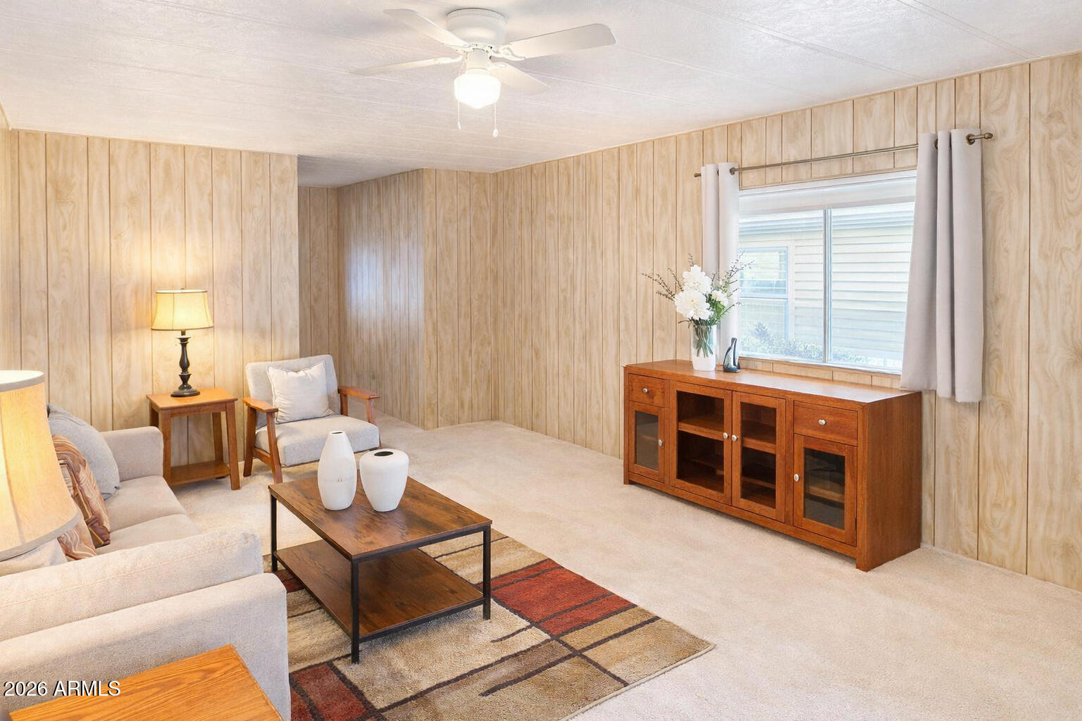 4065 E University Drive 516