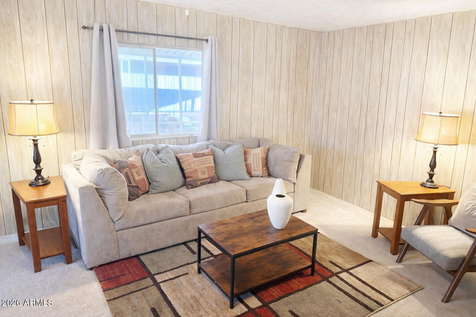 4065 E University Drive 516