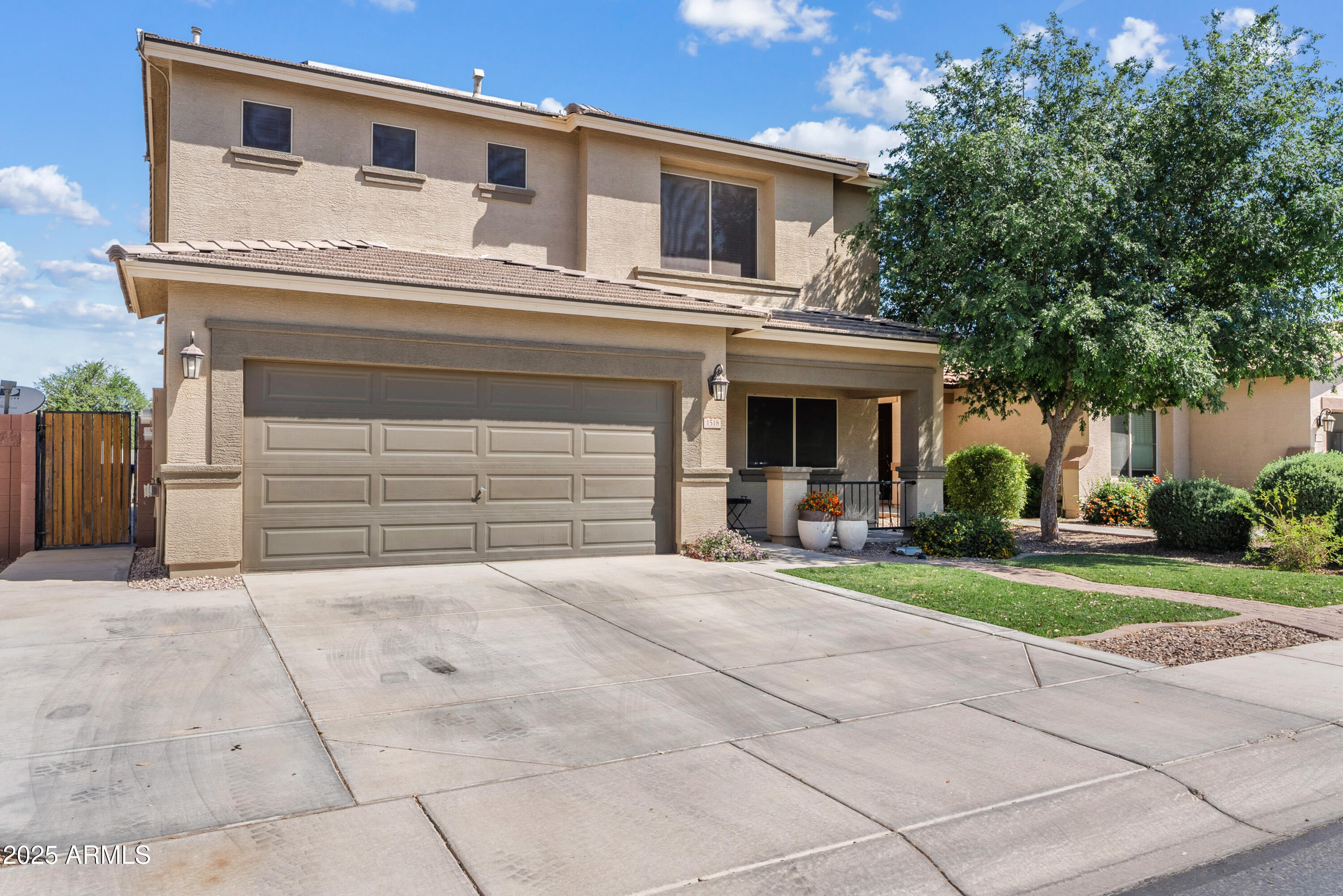 1518 W CRAPE Road