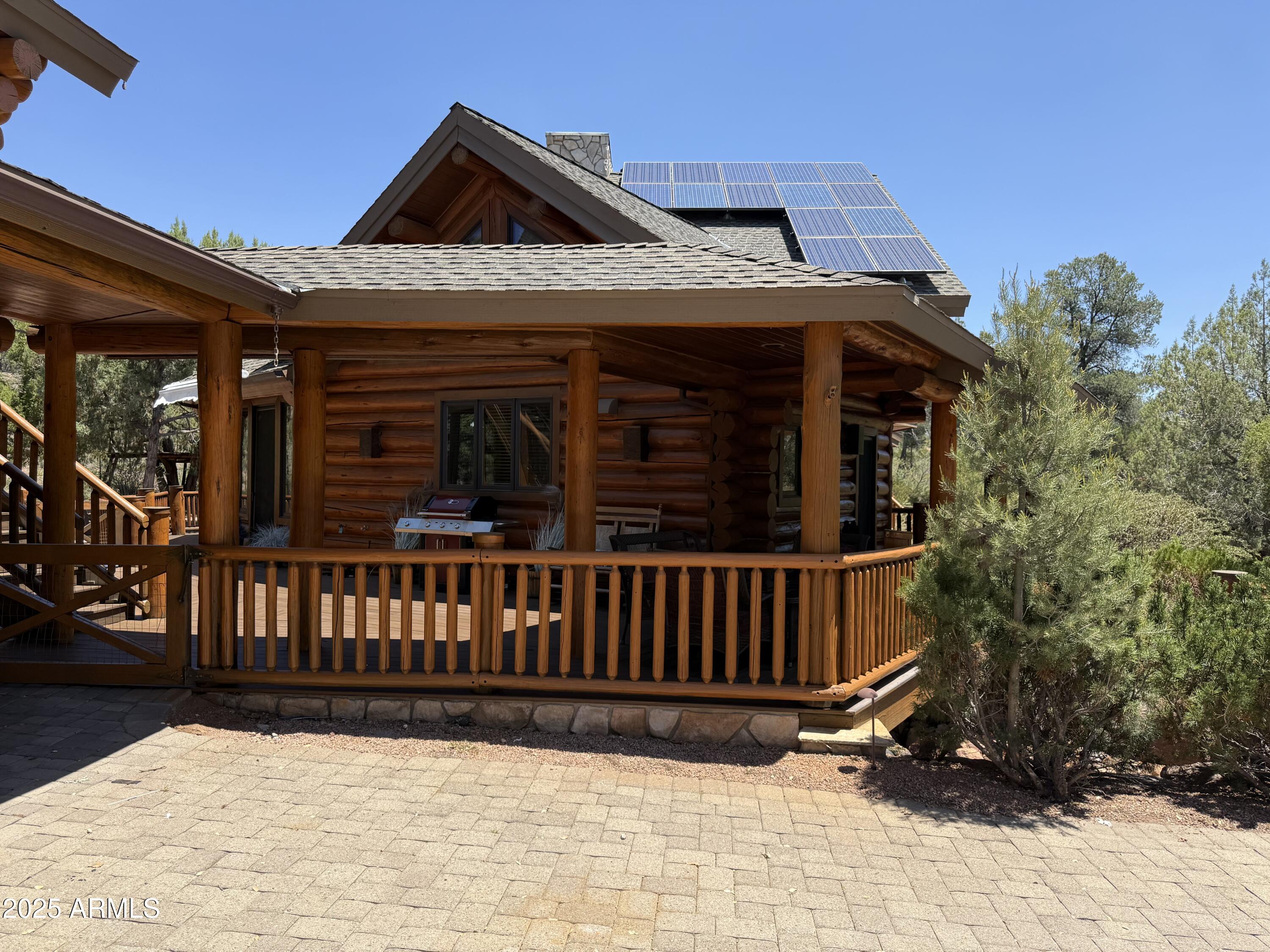1108 N INDIAN PAINTBRUSH Circle