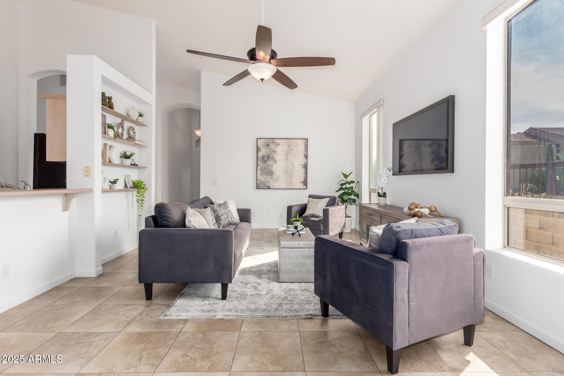 3055 N Red Mountain Mountain 95