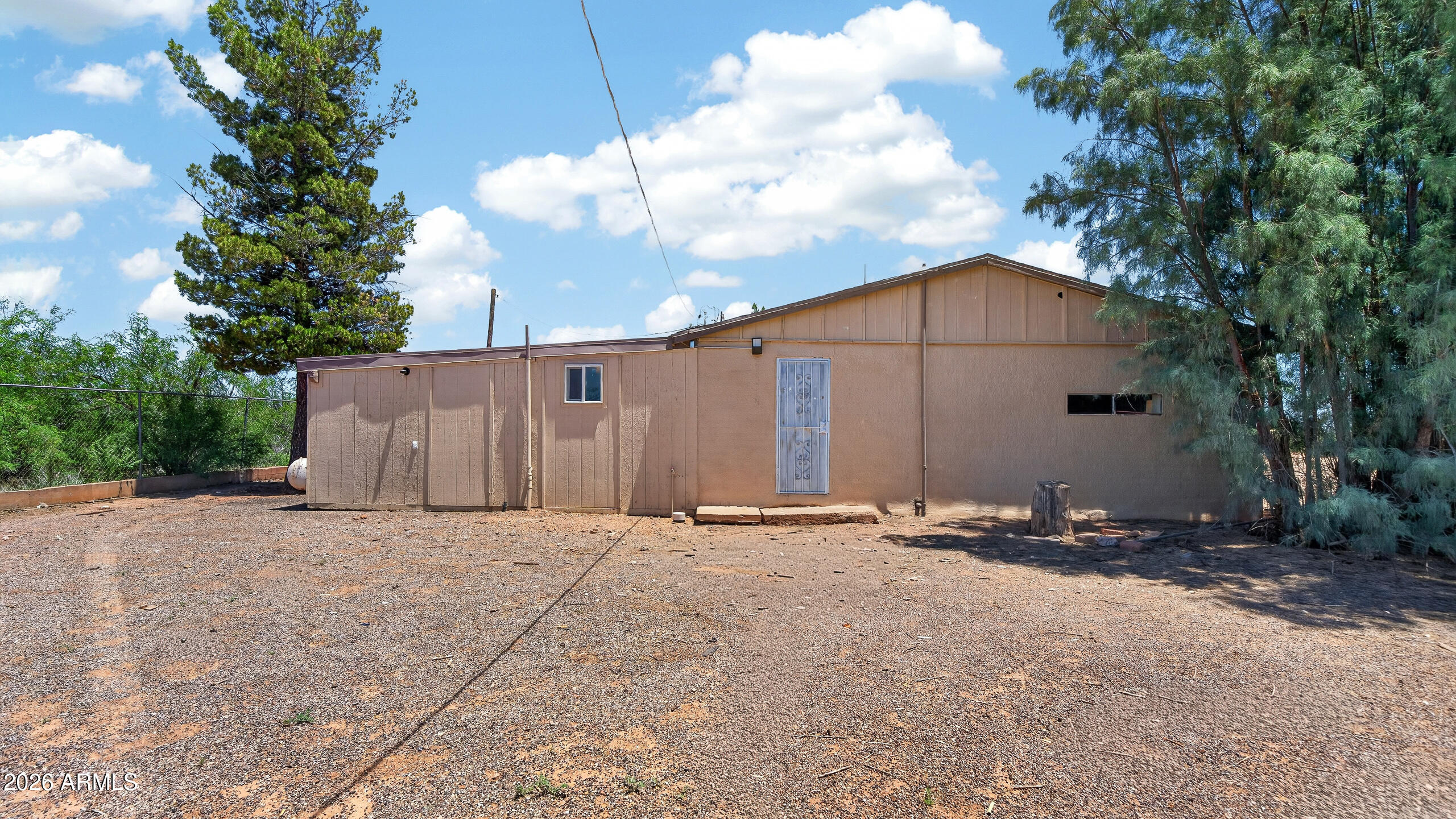 1166 N PLANTATION Road