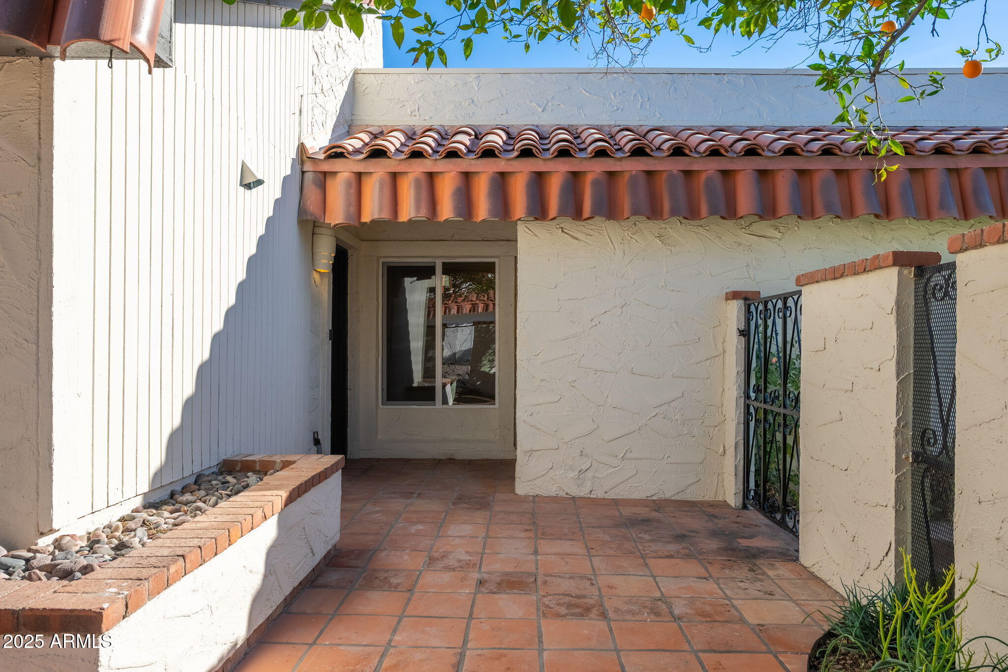 5752 N SCOTTSDALE Road