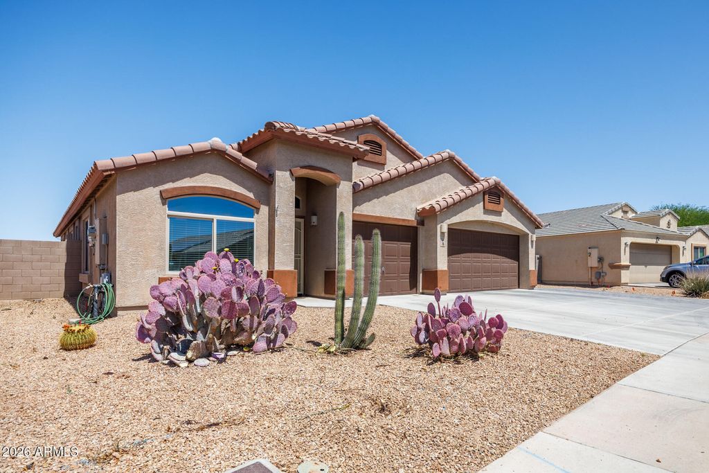 Photo of 786 W Jahns Drive, Casa Grande, AZ 85122 (MLS # 7017804)