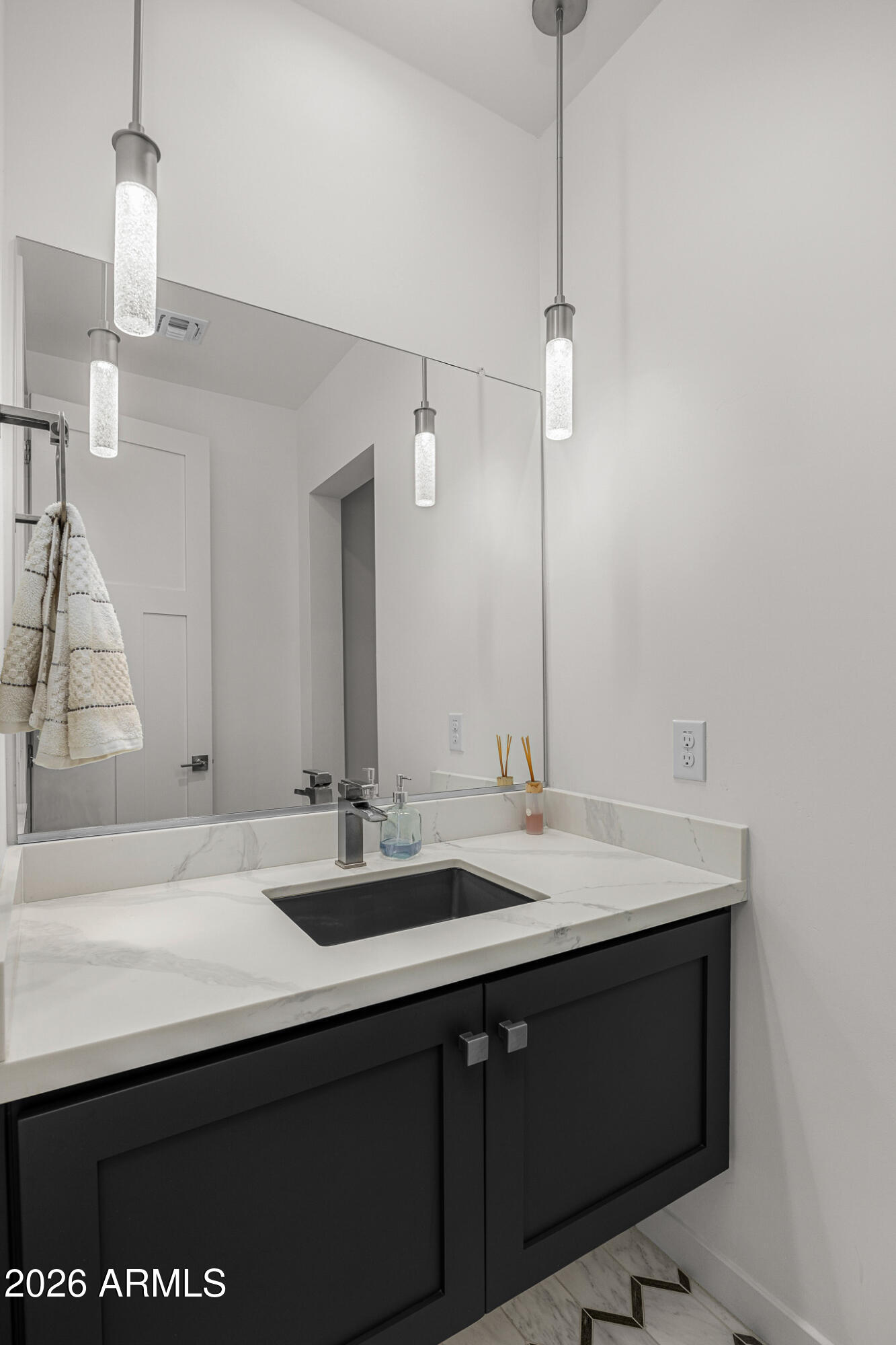 ASTORIA - Residential