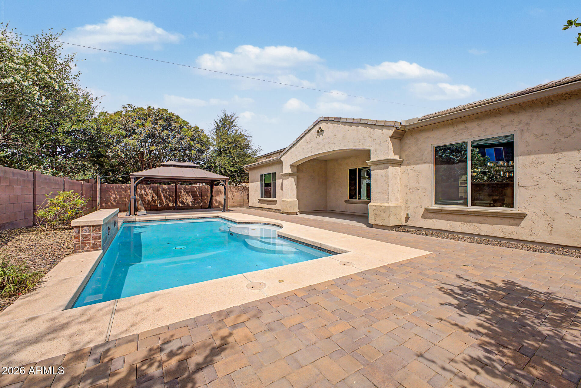 HIGLEY MANOR - Residential