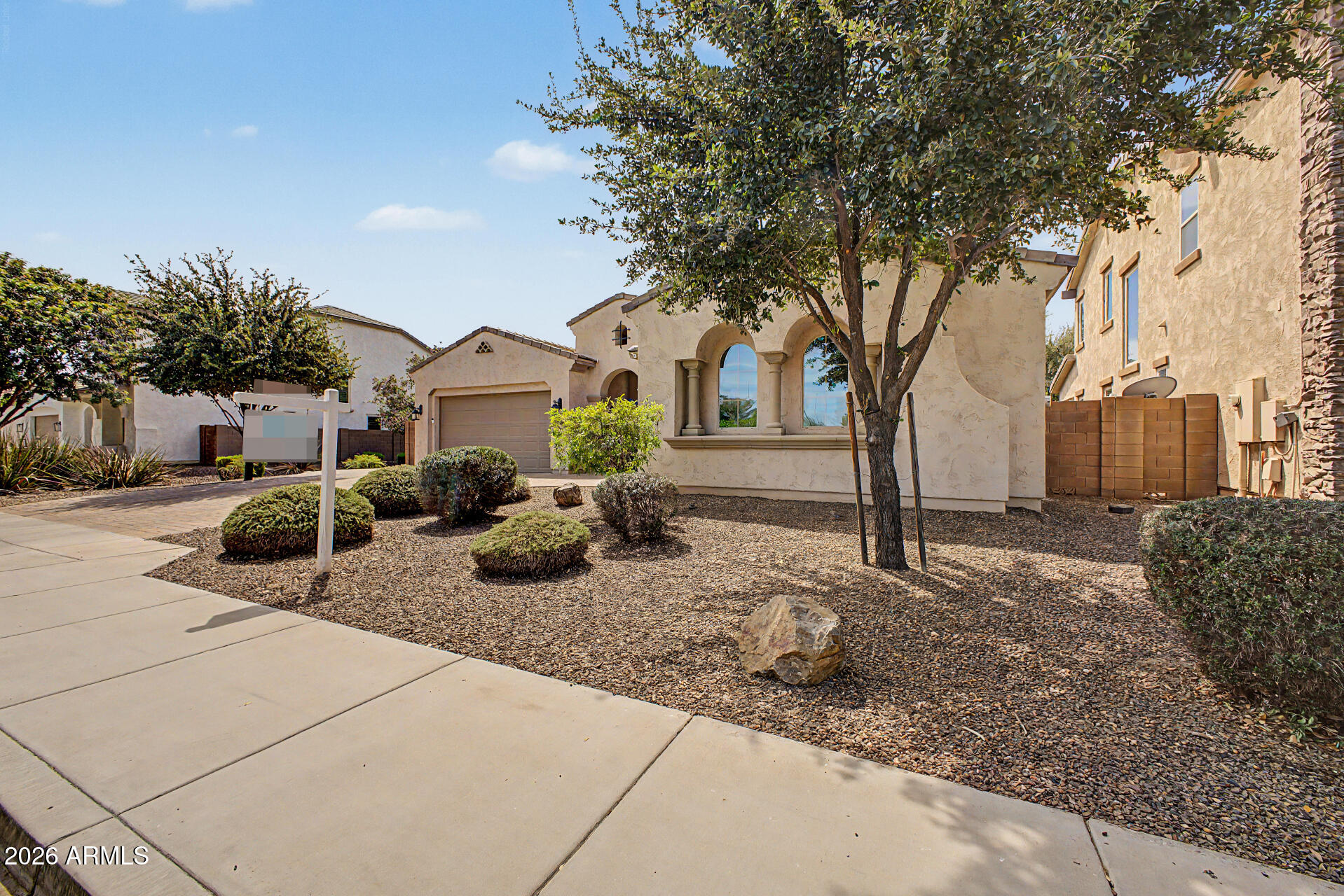 HIGLEY MANOR - Residential