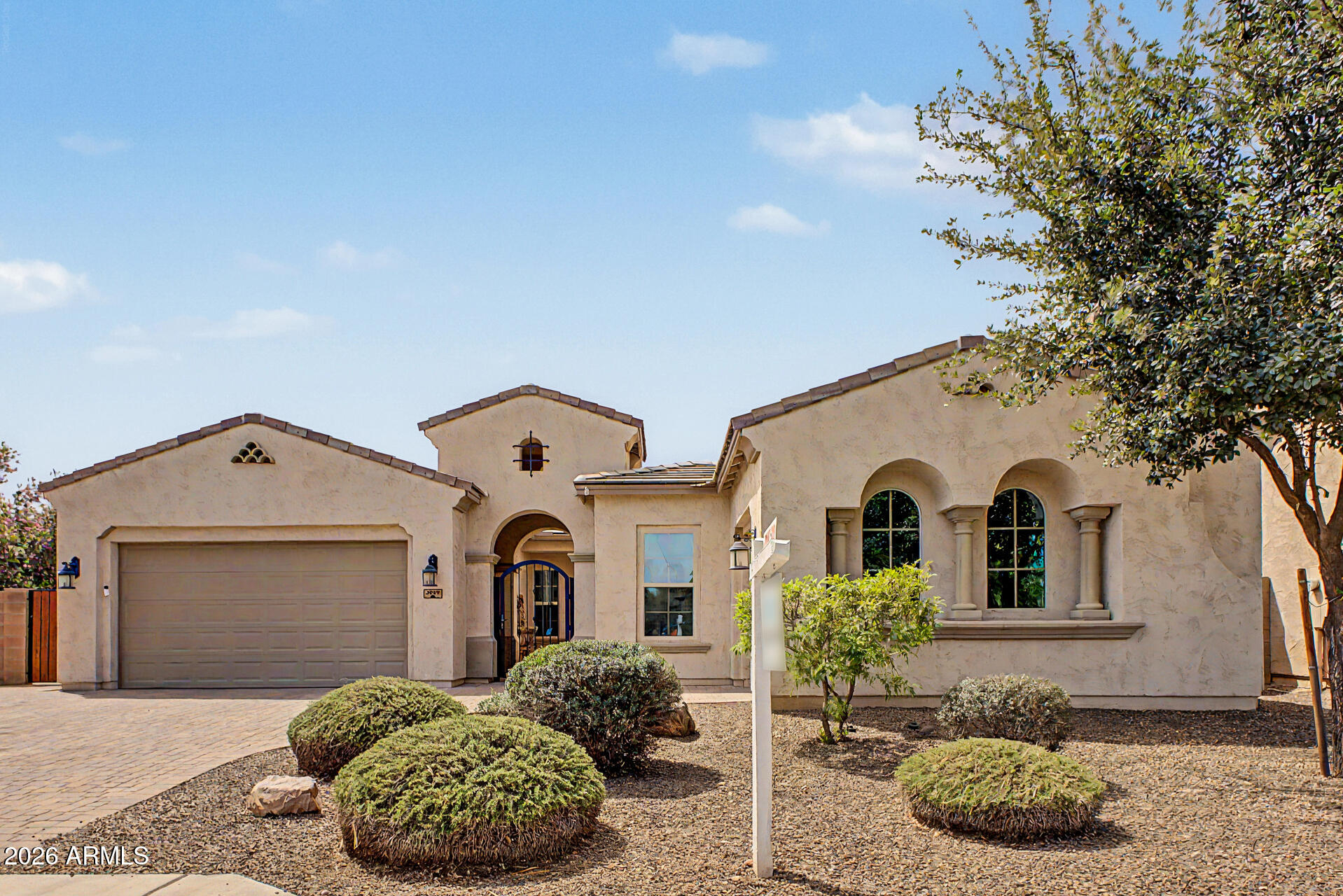 HIGLEY MANOR - Residential