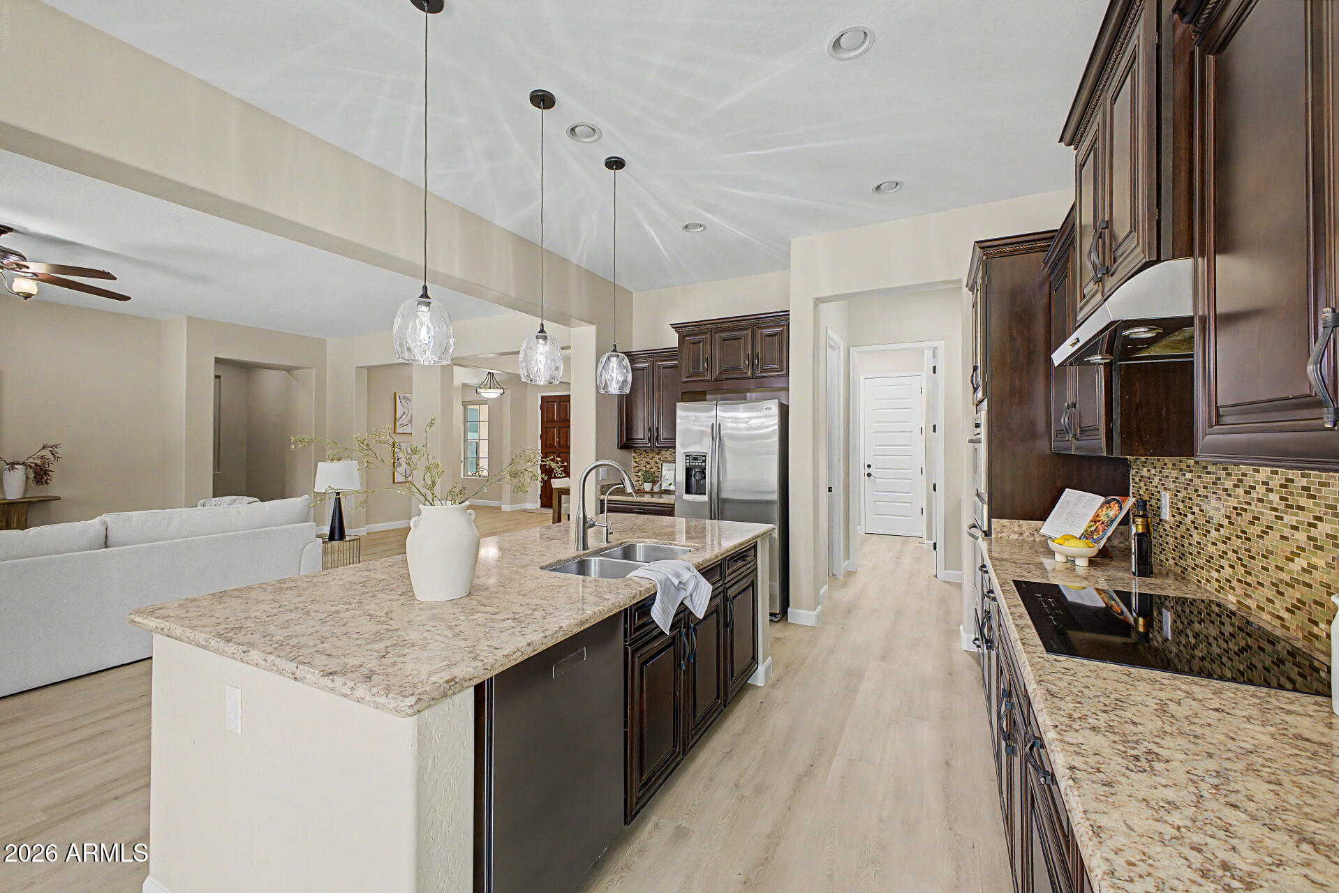 HIGLEY MANOR - Residential