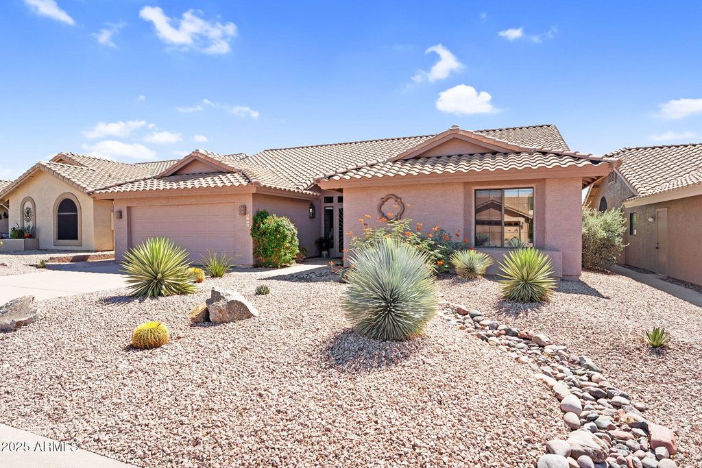 Photo of 8173 E Lavender Drive, Gold Canyon, AZ 85118 (MLS # 6926703)