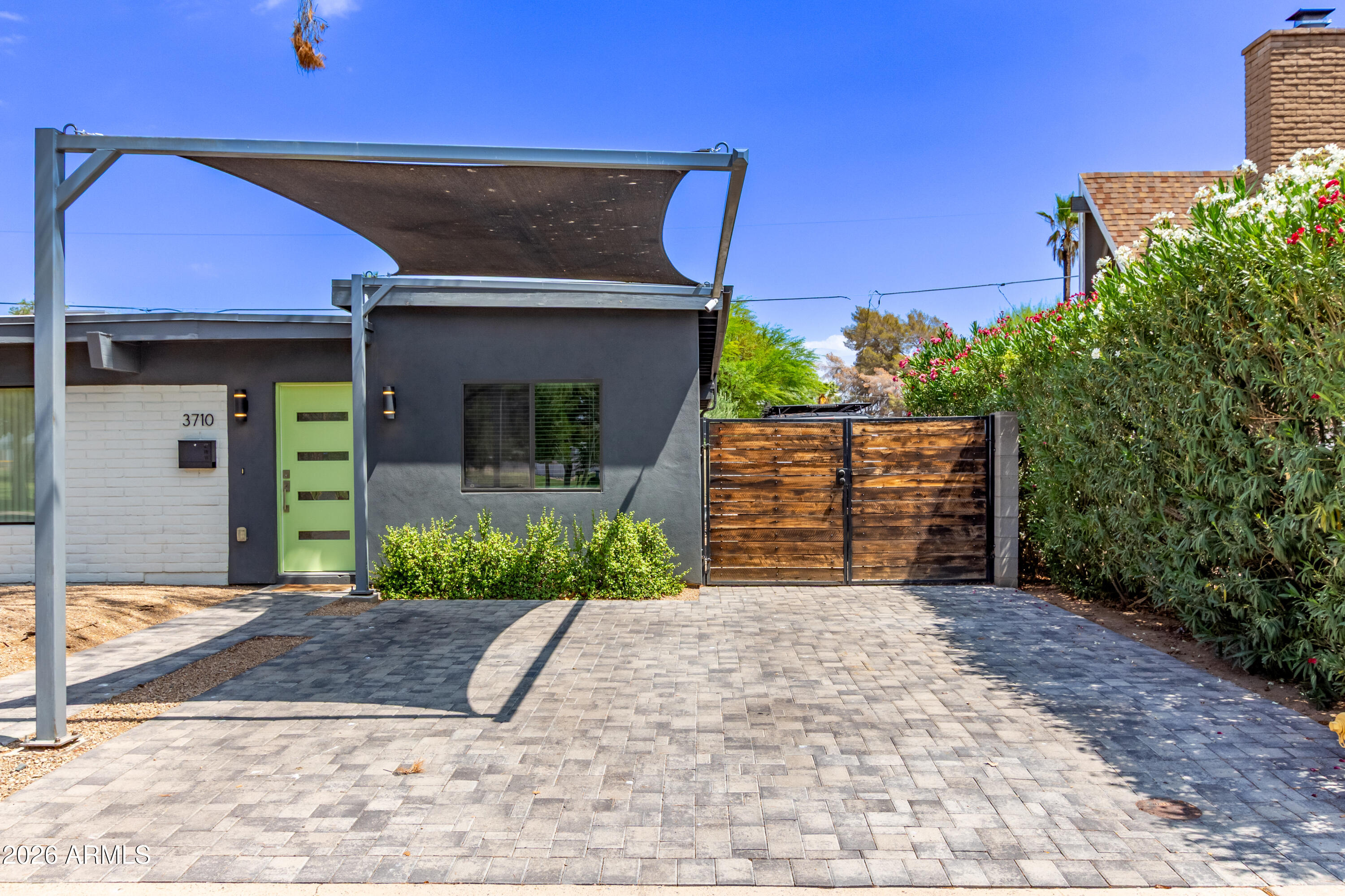 3710 E ALTADENA Avenue