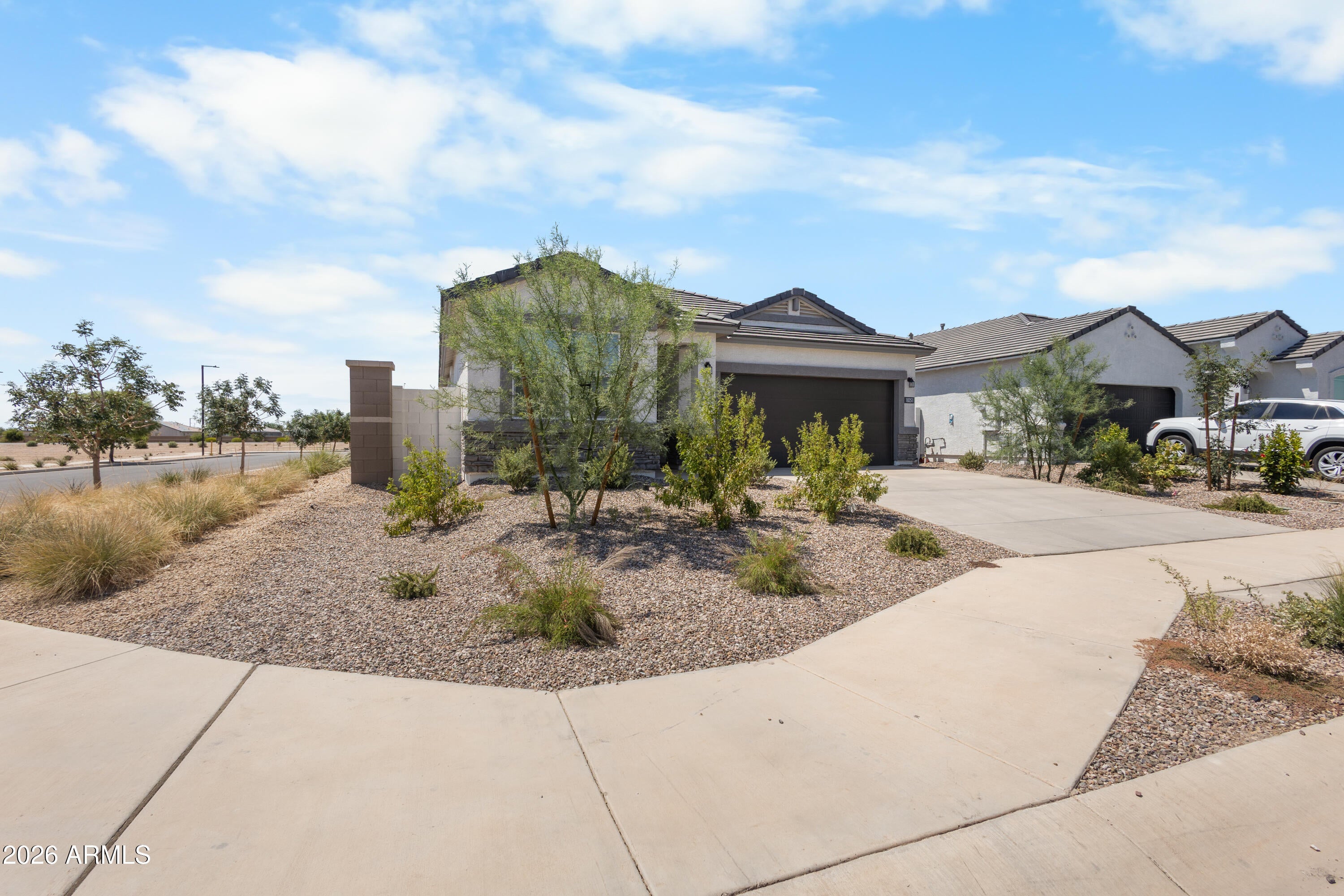 18351 W HACKAMORE Drive