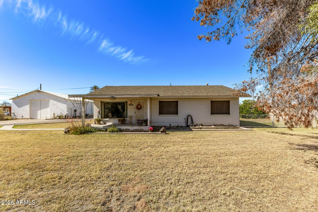 Photo of 270 N Apache Road, Buckeye, AZ 85326 (MLS # 6988607)