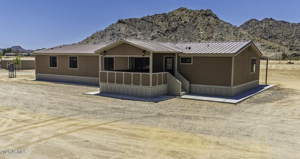 Photo of 13050 N Breeze Way, Maricopa, AZ 85139 (MLS # 6968509)