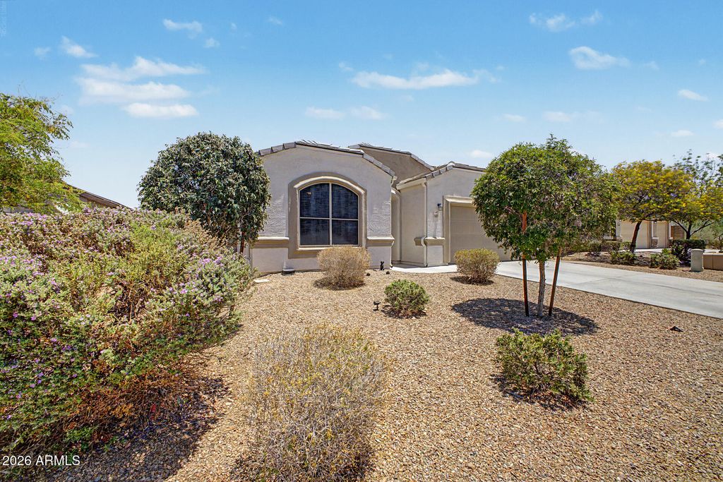 Photo of 25831 N 134th Drive, Peoria, AZ 85383 (MLS # 7052410)