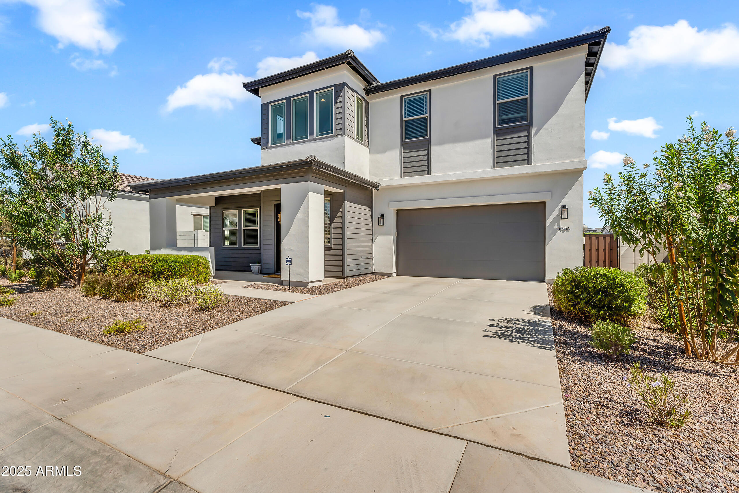 3966 W SERPENTINE Drive