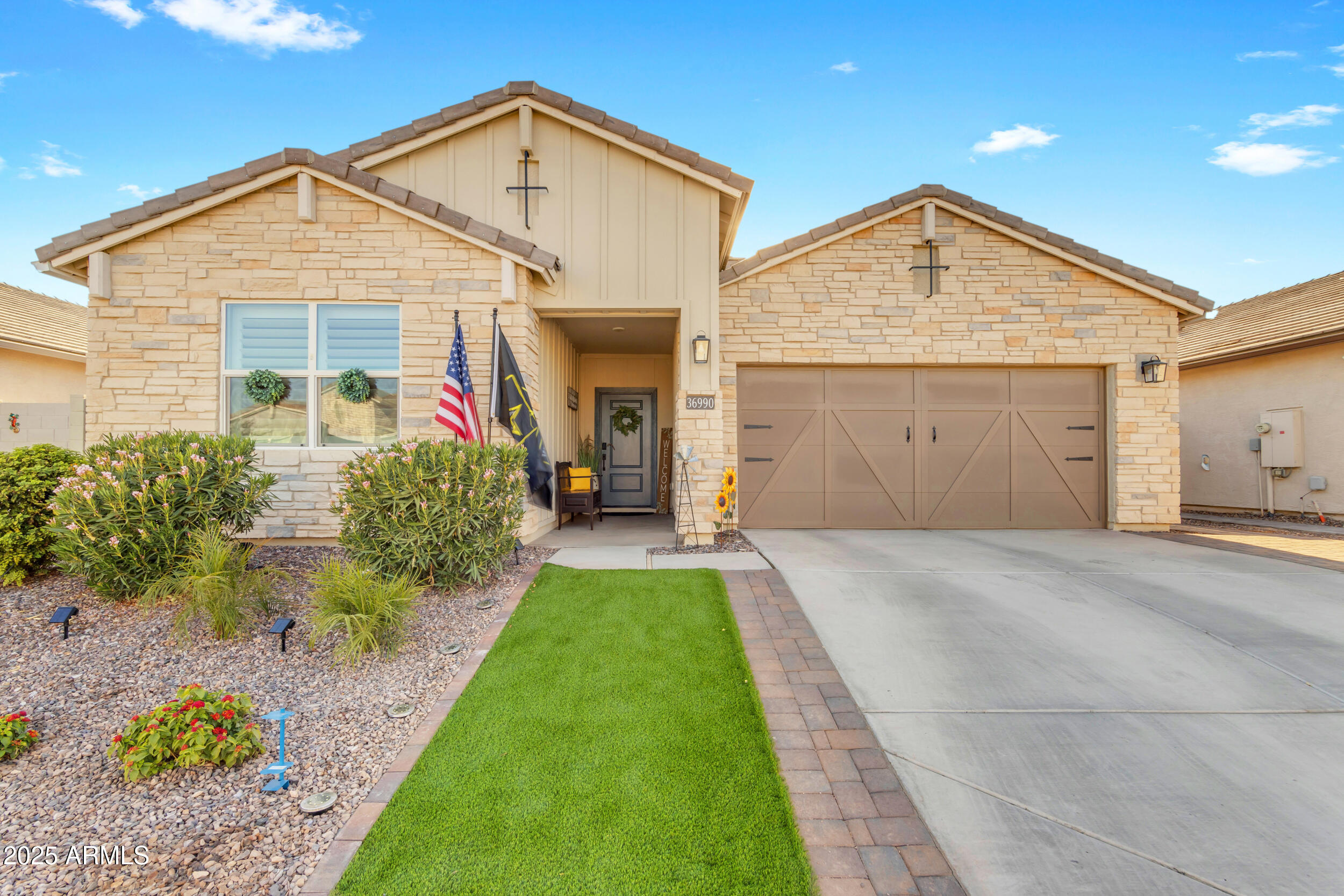 Homes for Sale in Queen Creek Arizona 2 36990 N ALEUTIAN Drive
