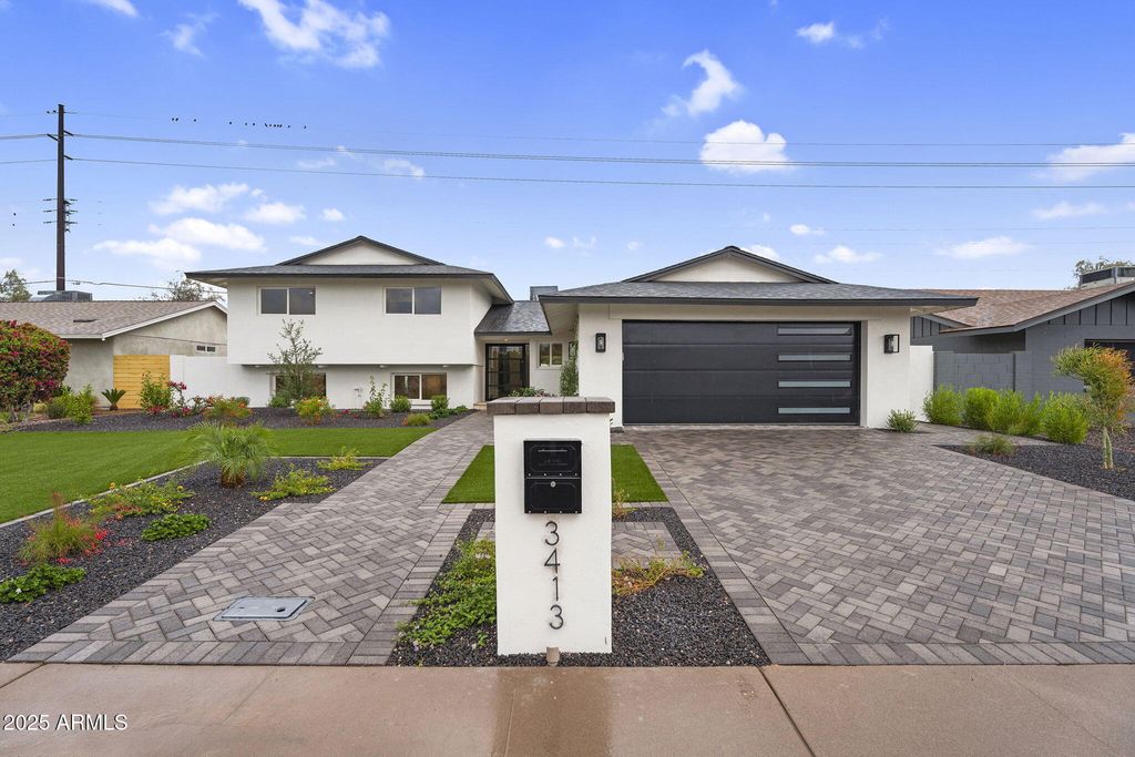 Photo of 3413 N 87th Place, Scottsdale, AZ 85251 (MLS # 6947676)