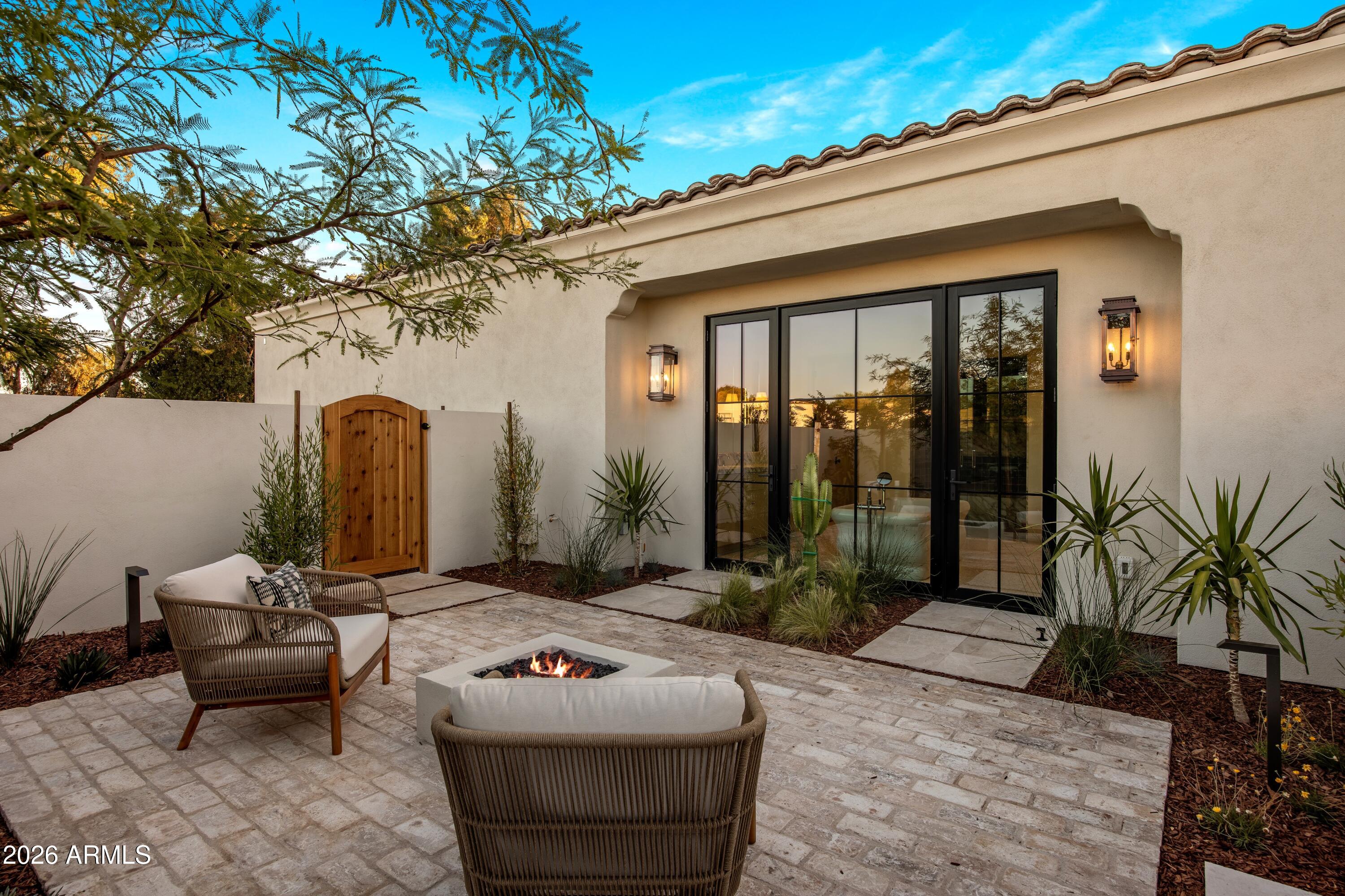No HOA - Residential