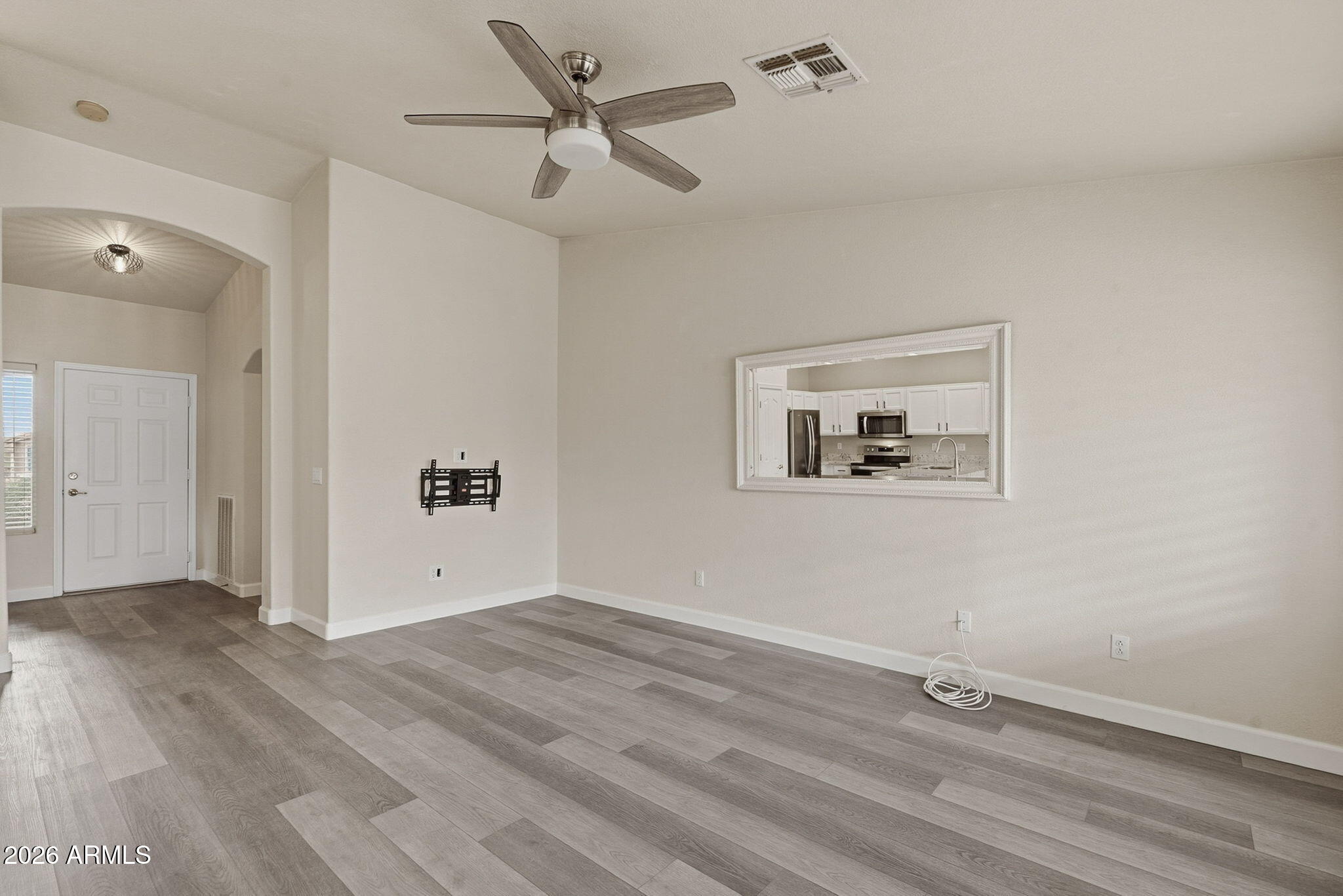 1440 E La Costa Drive