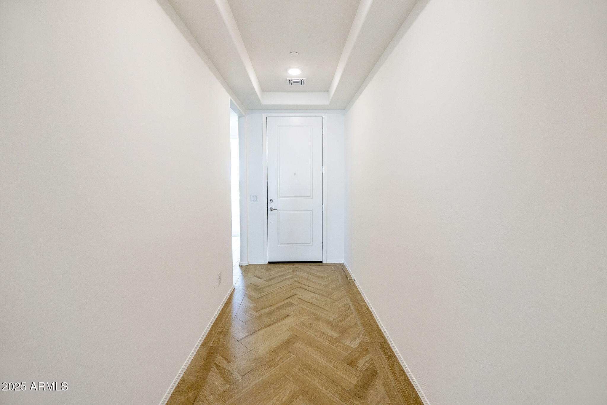 15662 W CHRISTY Drive