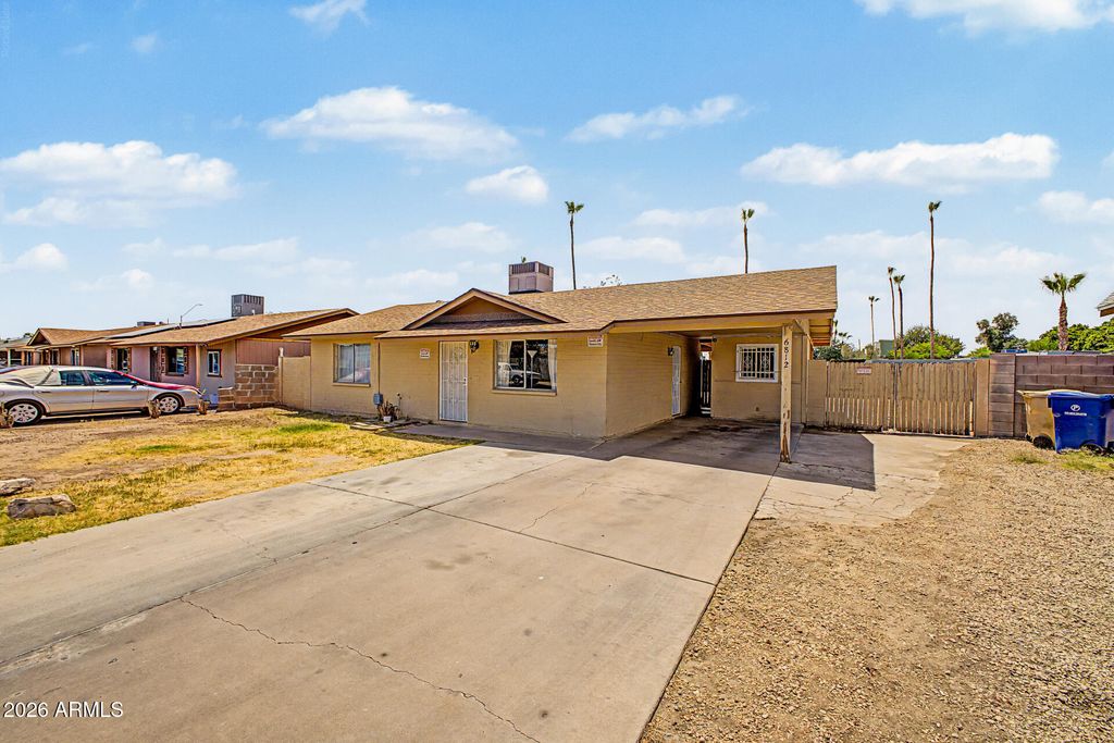Photo of 6812 N 65th Avenue, Glendale, AZ 85301 (MLS # 7041174)