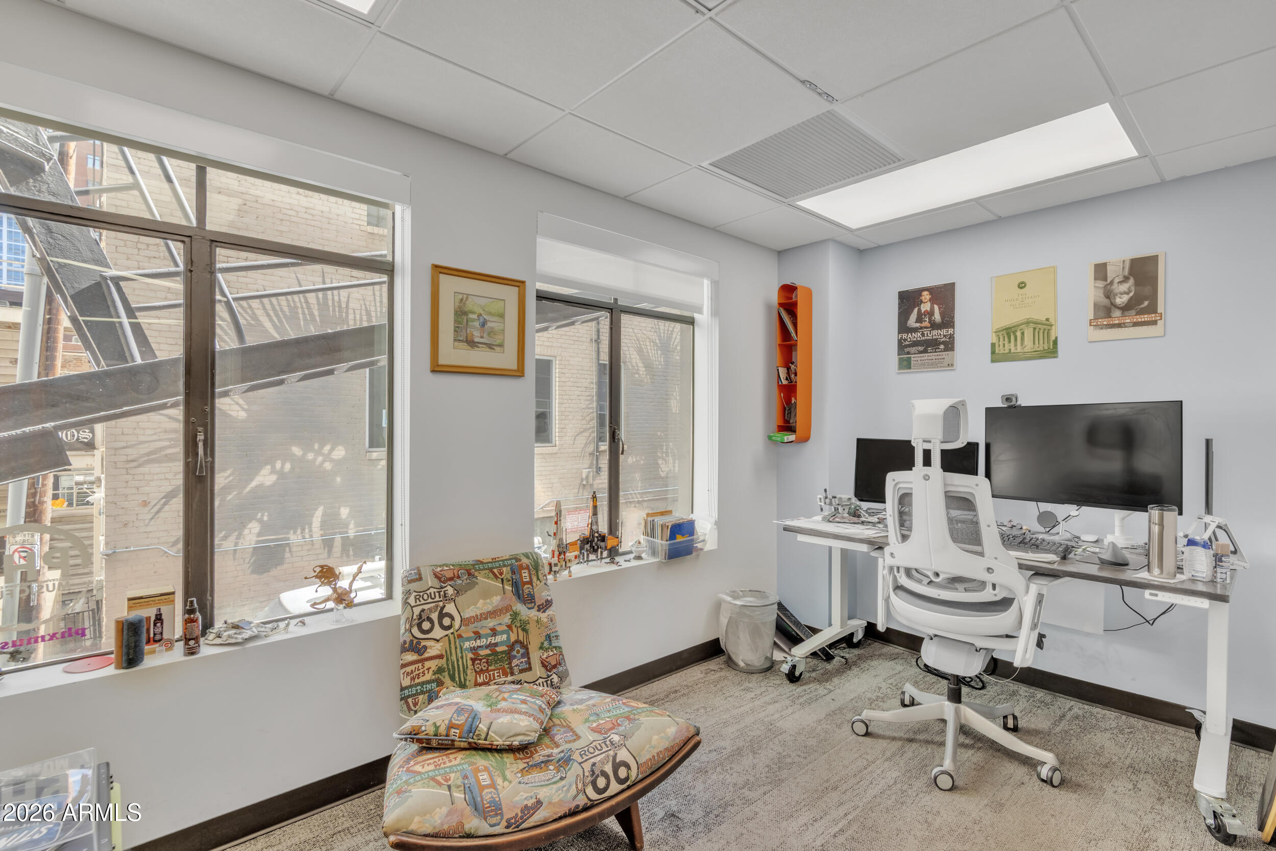 112 N Central Avenue M08