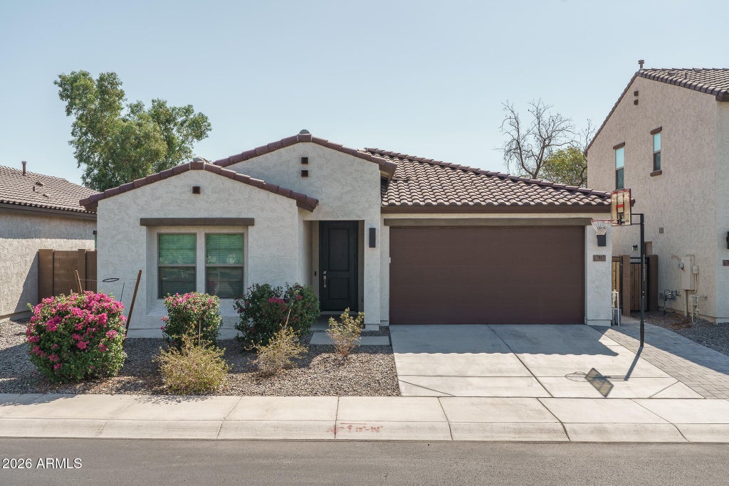 Photo of 7817 N 86th Lane, Glendale, AZ 85305 (MLS # 7074834)