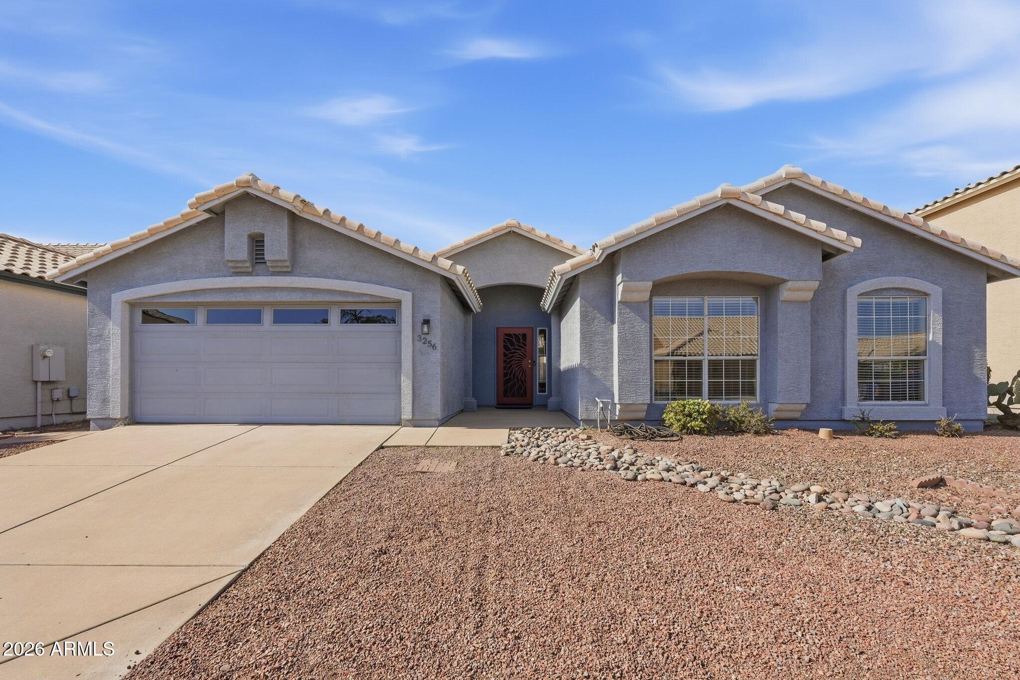 3256 E ROSEMONTE Drive