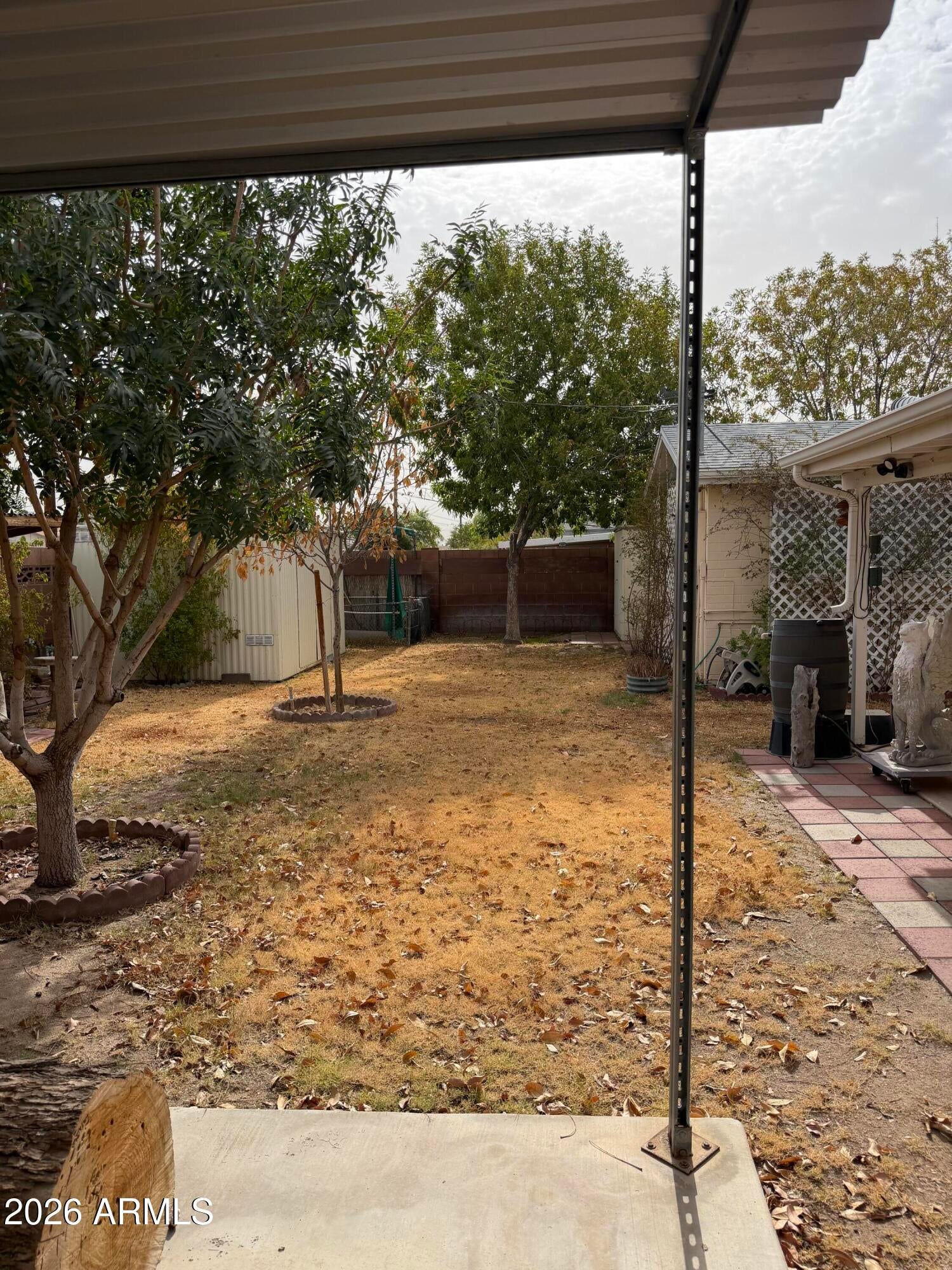 2426 W echo Lane