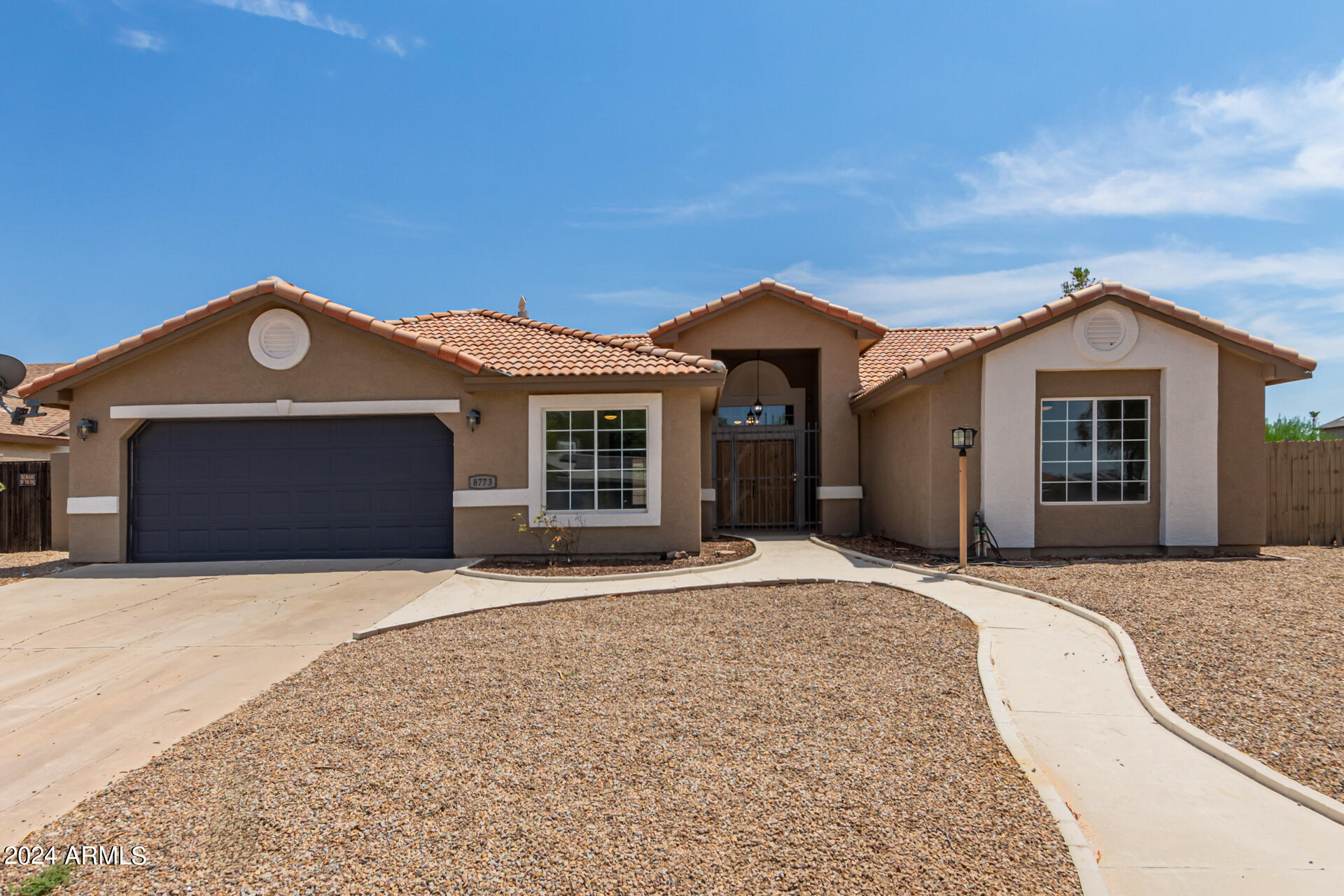 8773 W PINEVETA Drive
