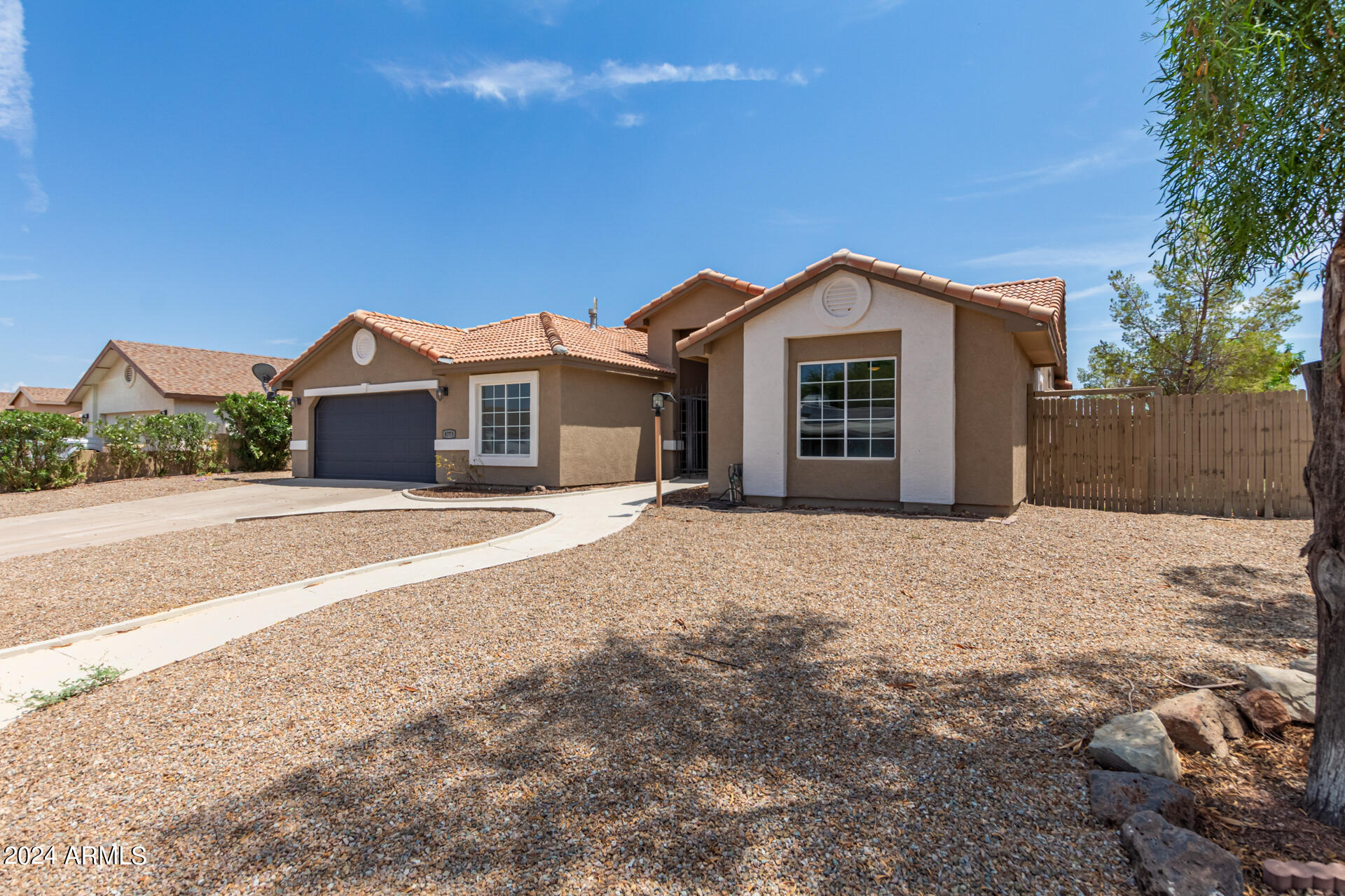 8773 W PINEVETA Drive