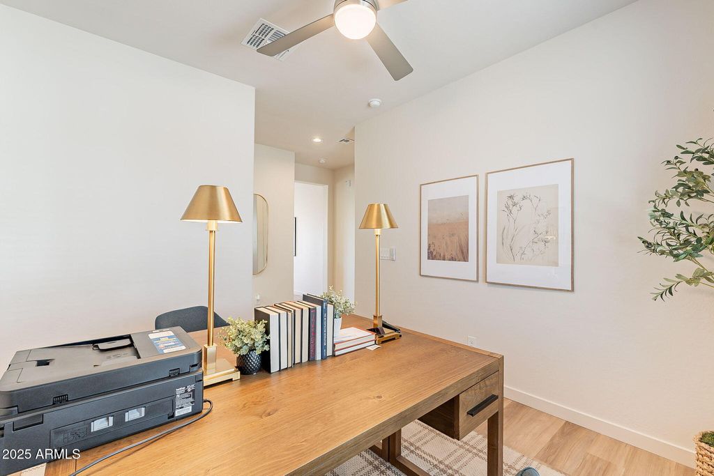 Photo of 670 W Laredo Street, Chandler, AZ 85225 (MLS # 6931564)