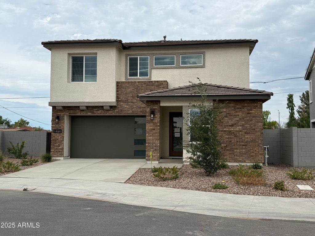 Photo of 670 W Laredo Street, Chandler, AZ 85225 (MLS # 6931564)