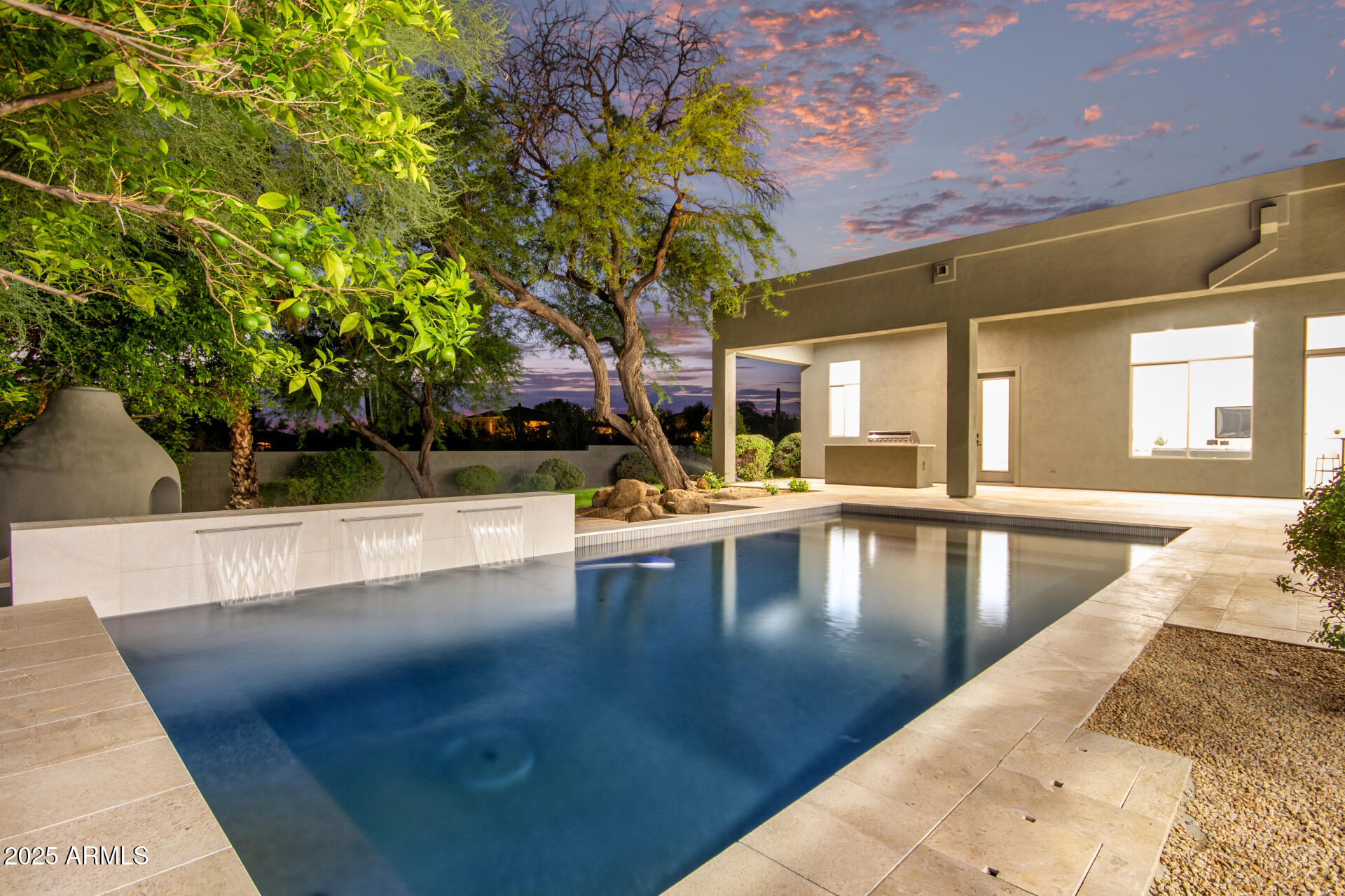 VISTA MONTEREY - Residential