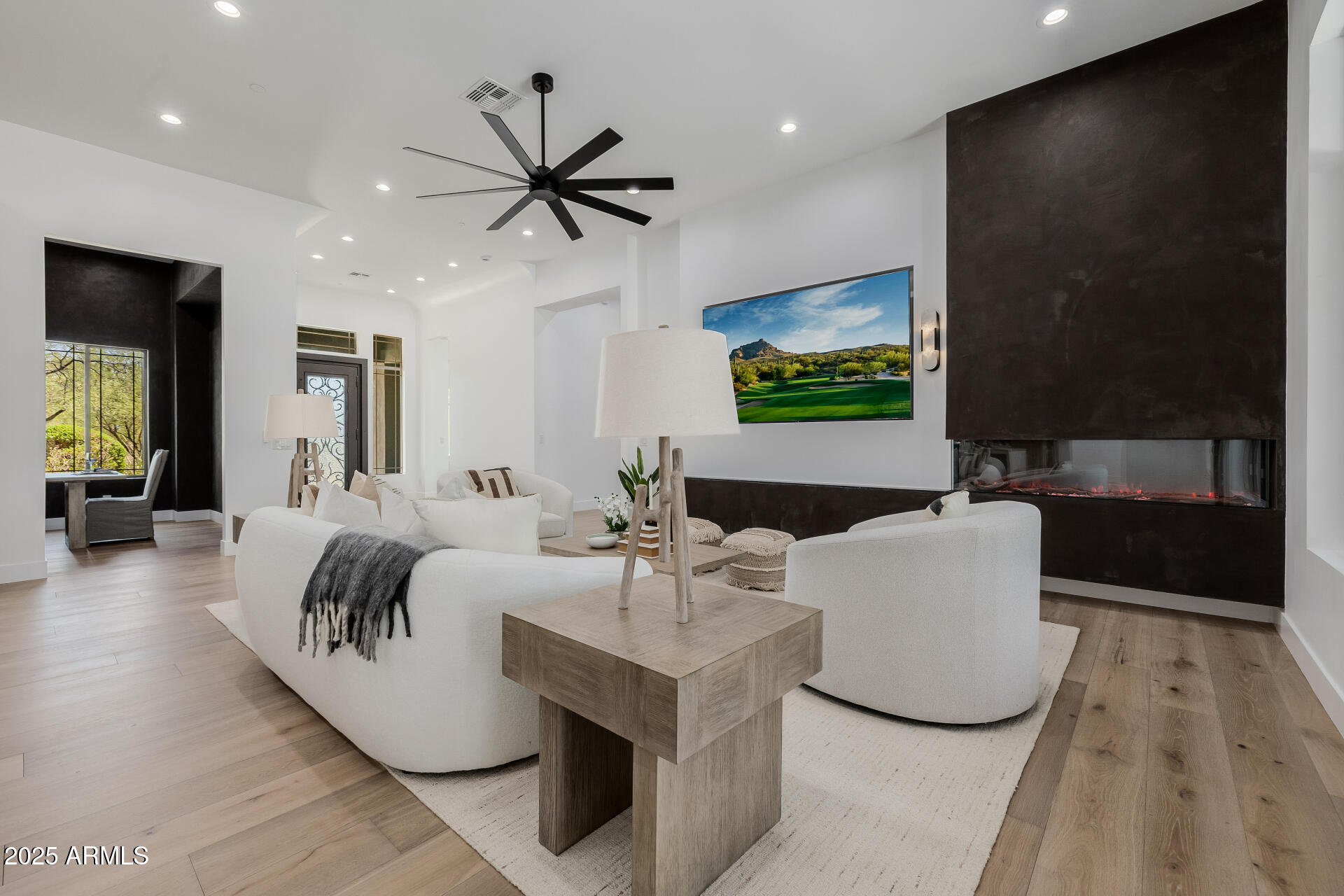 VISTA MONTEREY - Residential