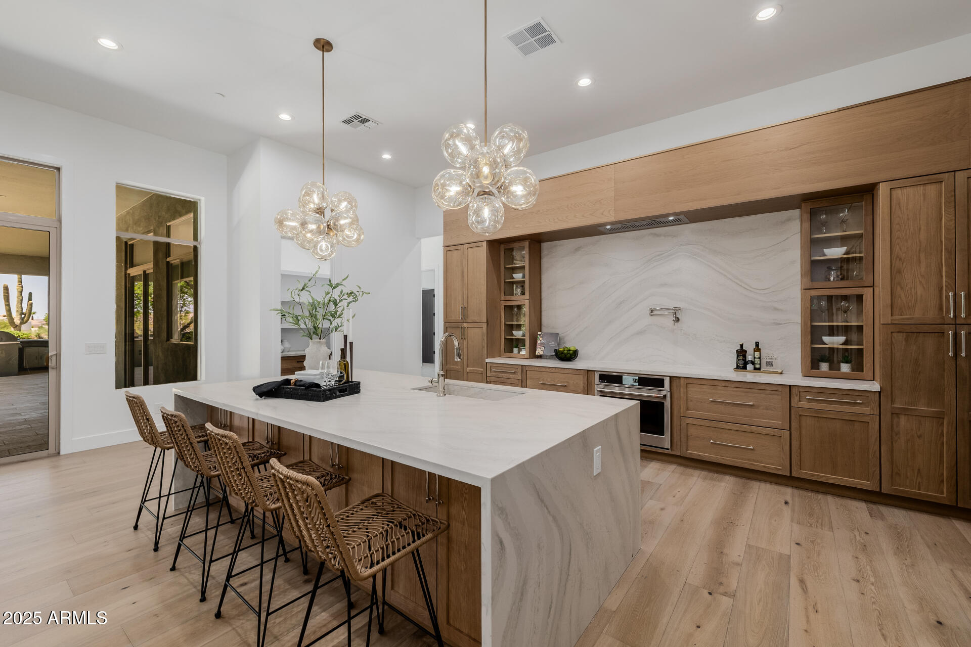 VISTA MONTEREY - Residential