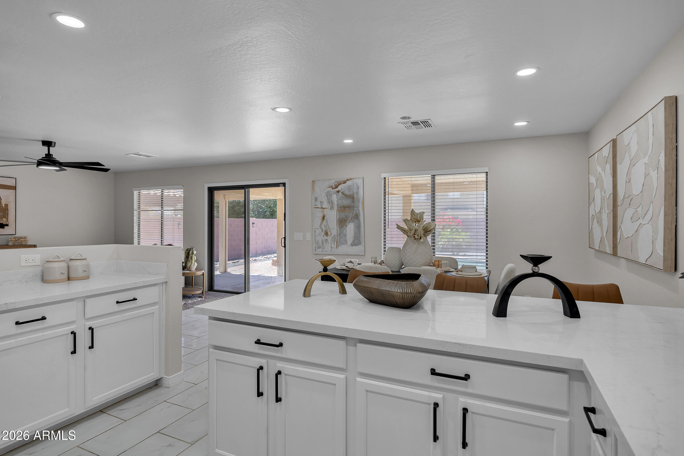 OASIS SUNRISE - Residential